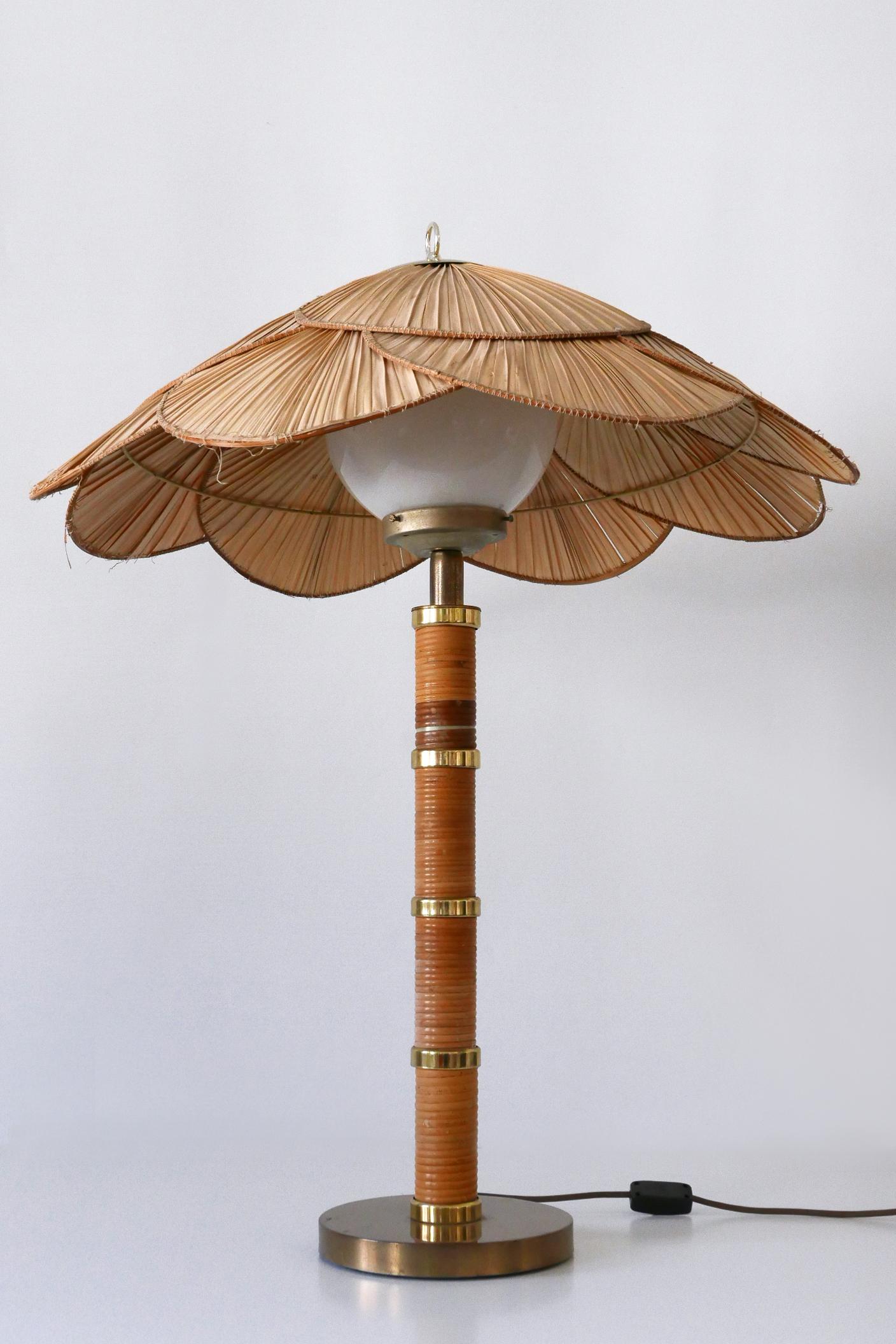 XL Mid-Century Modern Uchiwa Table Lamp or Floor Light by Miranda AB Sweden For Sale 3