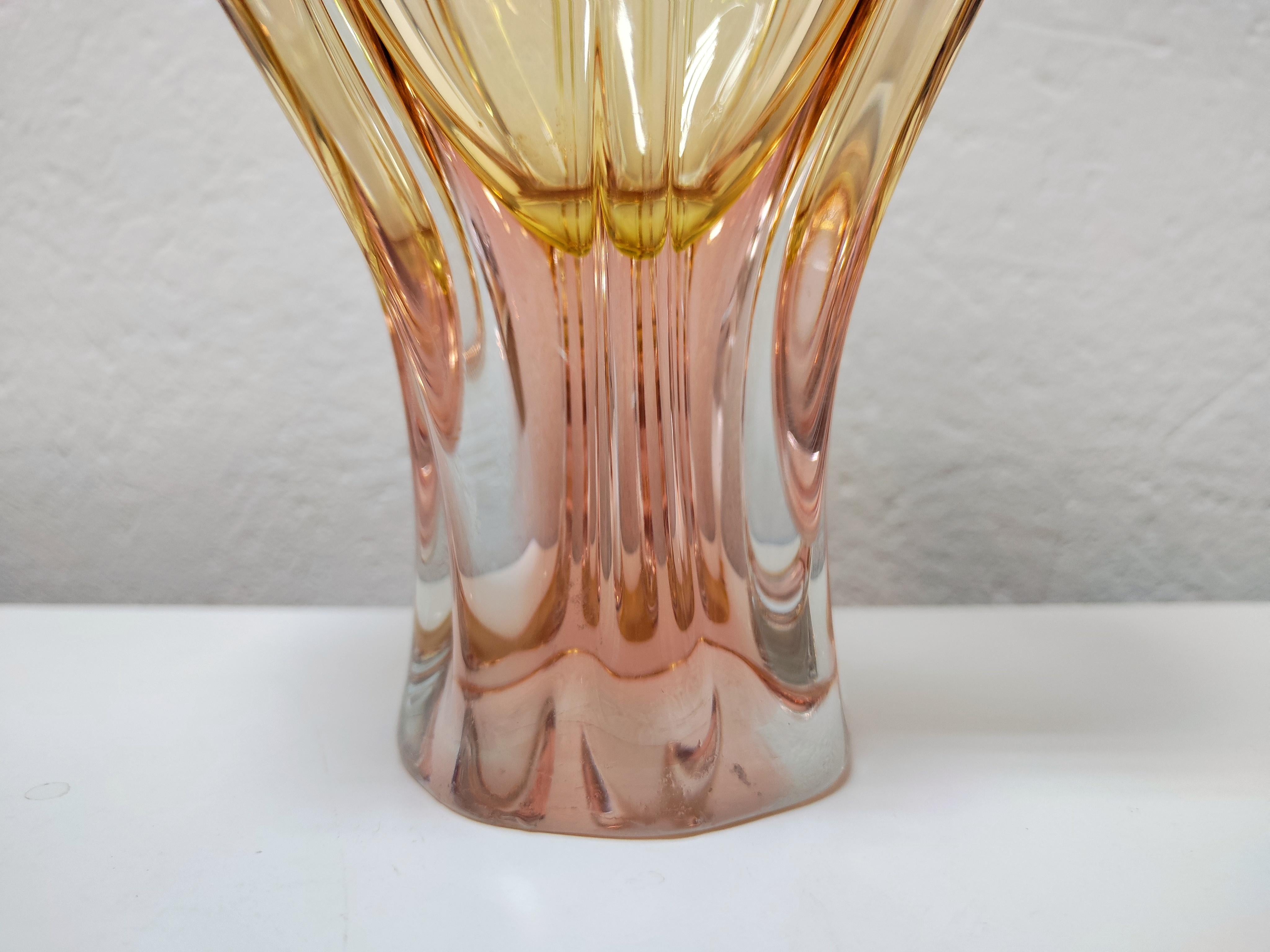 XL Mid Century Modern vase by Josef Hospodka, Czechoslovakia 1960s For Sale 1
