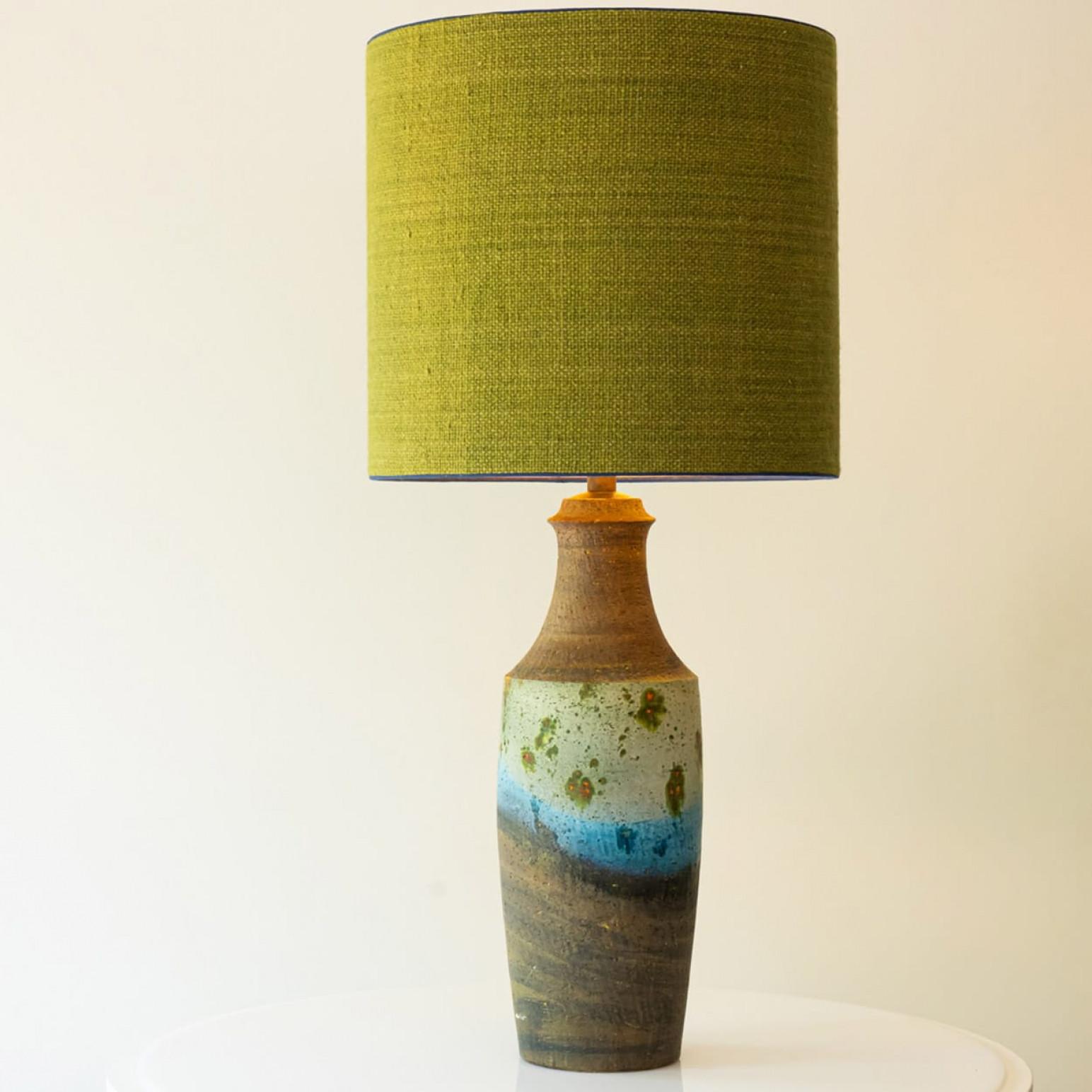 XL Multi Color Ceramic FLoor Table Lamp, Silk Lampshade by R. Houben en vente 2