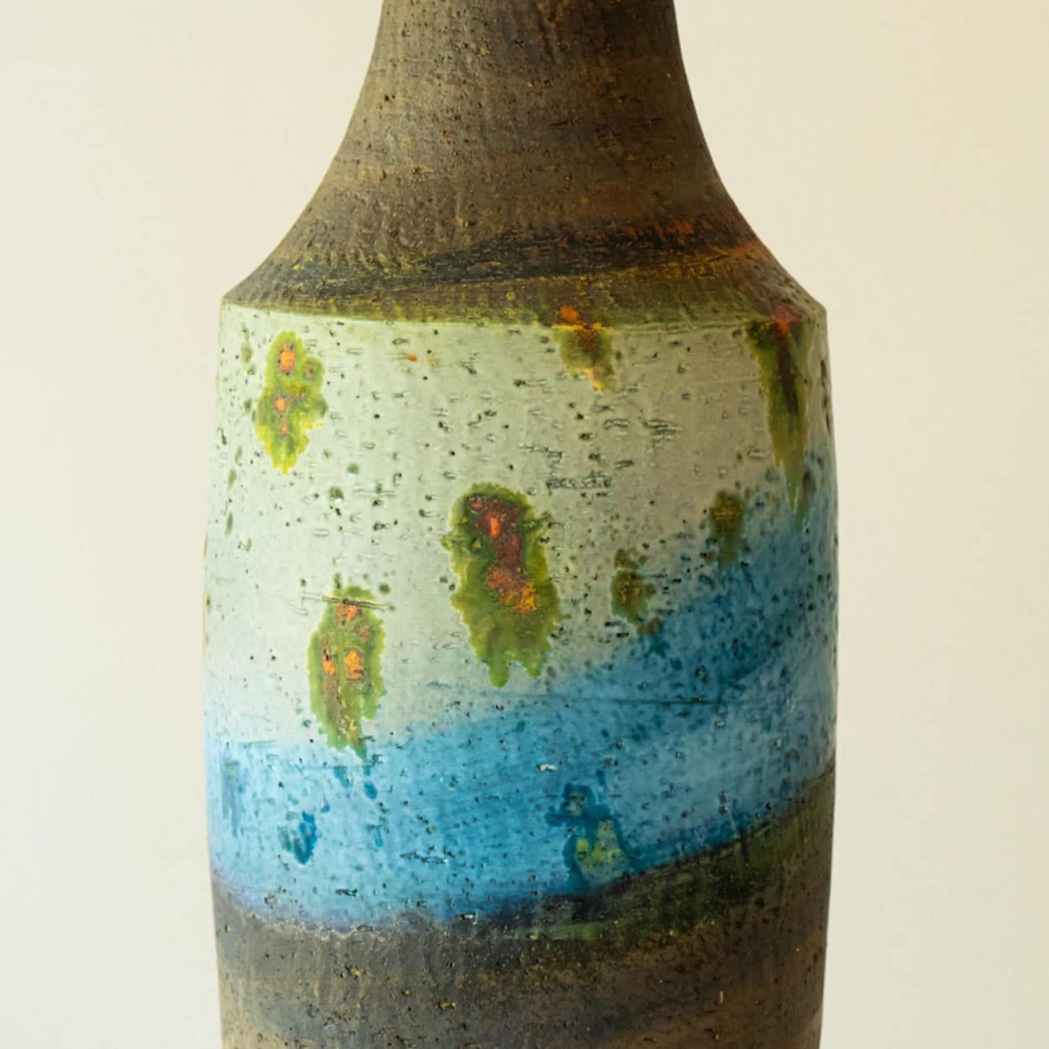XL Multi Color Ceramic FLoor Table Lamp, Silk Lampshade by R. Houben Bon état - En vente à Rijssen, NL