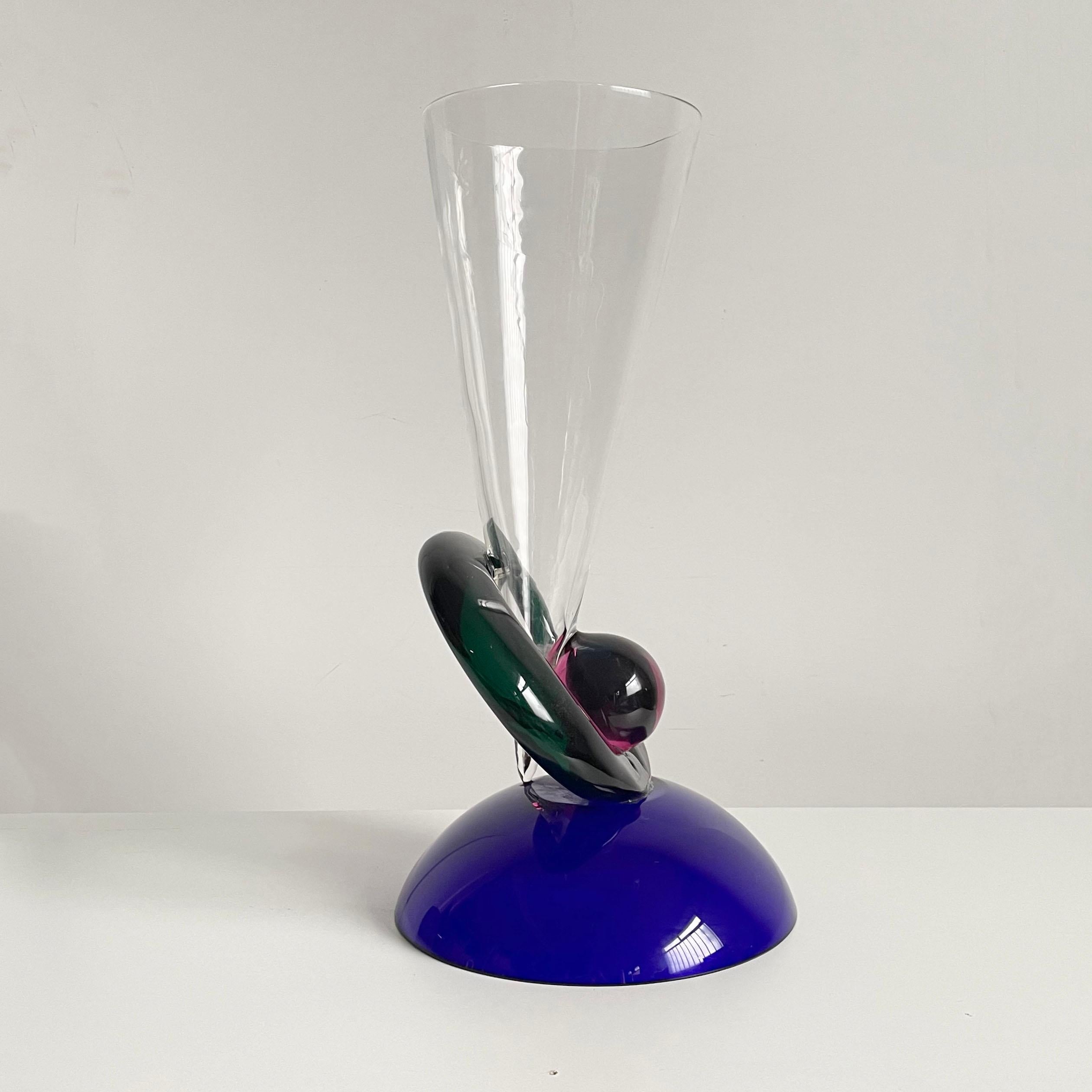 Verre d'art Vase en verre de Murano XL, design Memphis dans le style d'Ettore Sottsass, Italie, années 1980 en vente