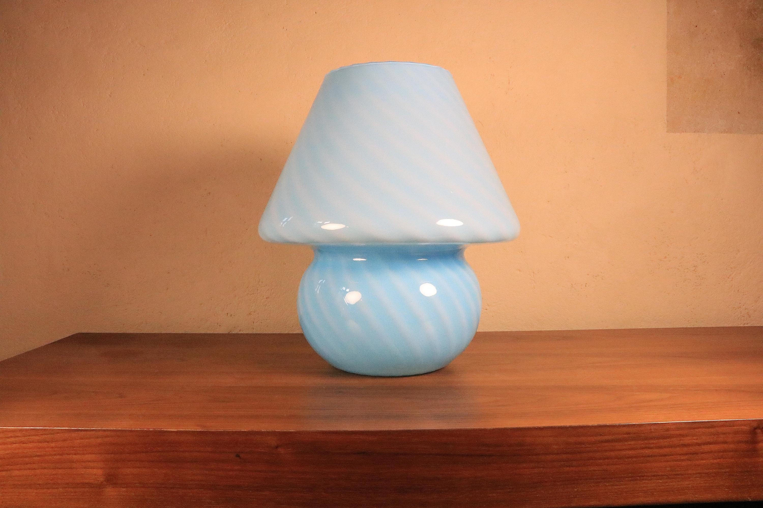 Mid-Century Modern XL Mushroom Table Lamp, Blue Murano Glass, Italy, 1970s For Sale