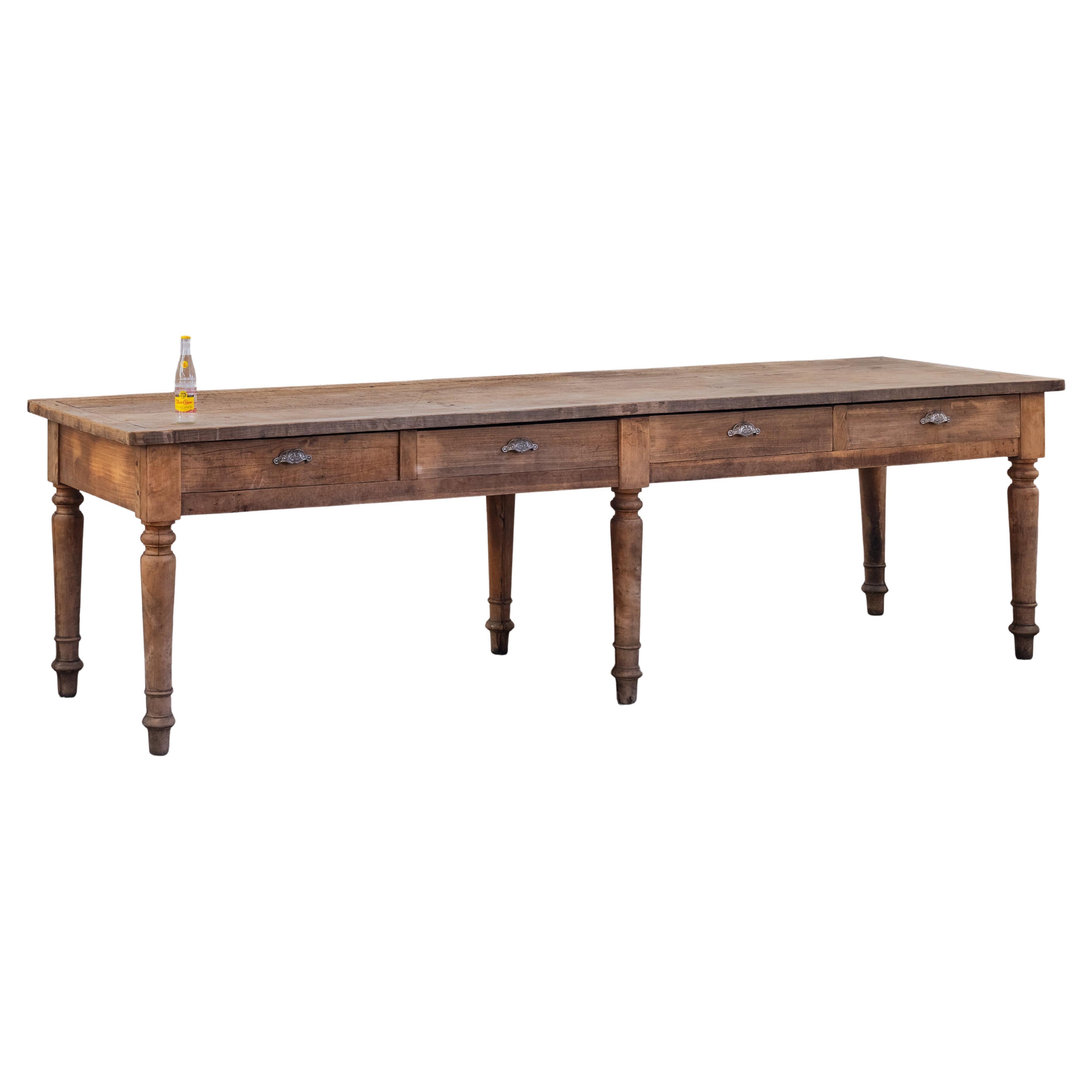 Mesa central XL de roble procedente de Francia, circa 1940 en venta