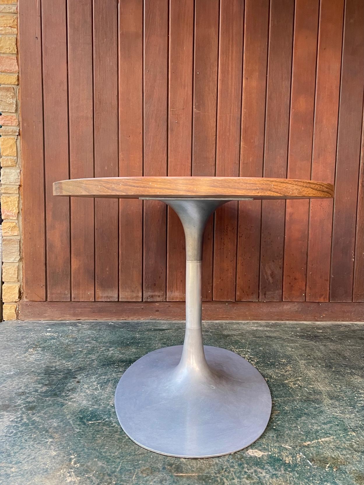 American XL Oval Tulip Dining Table Space Age Jetsons Vintage Mid-Century Burke Arkana For Sale