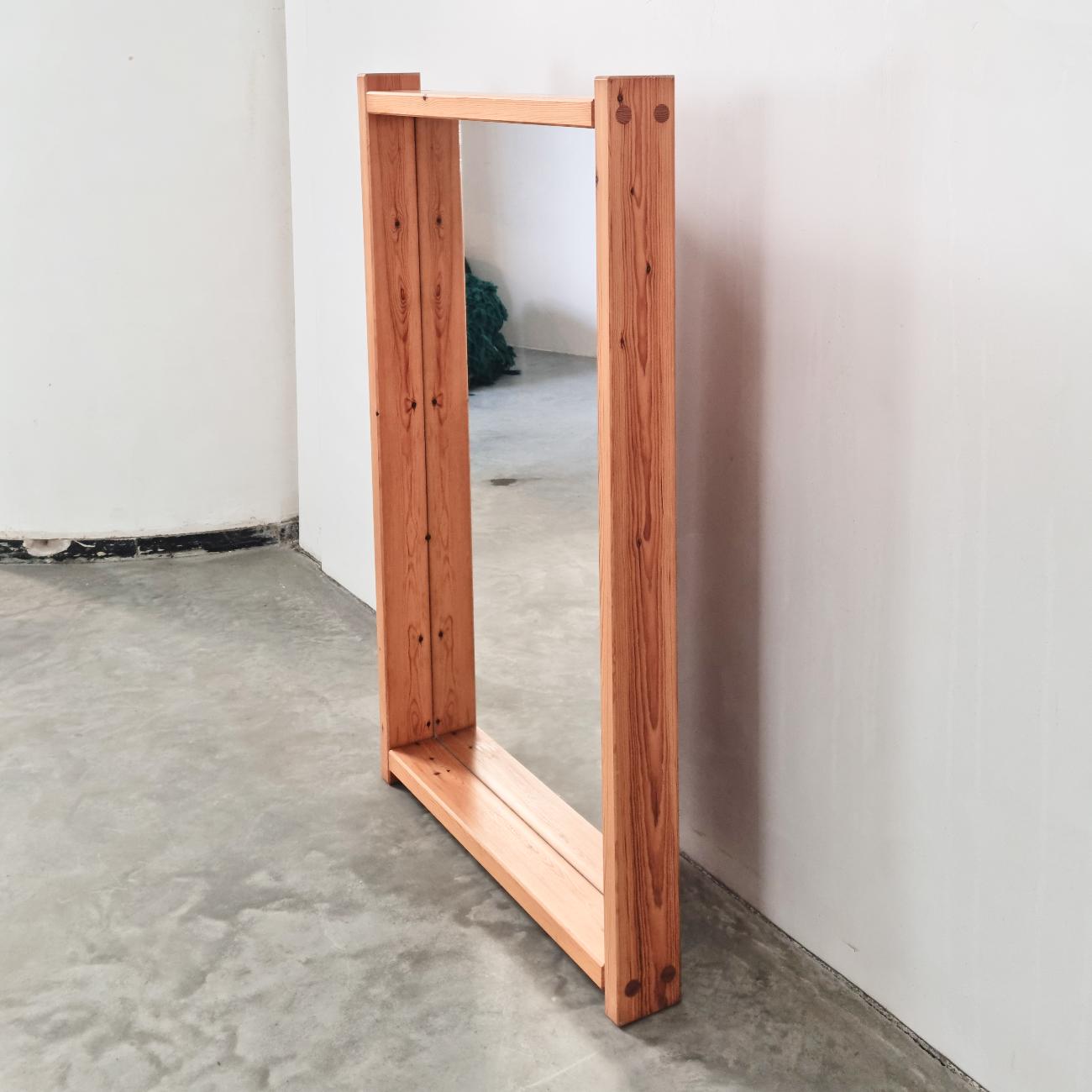Miroir en pin XL, 1970 en vente 1