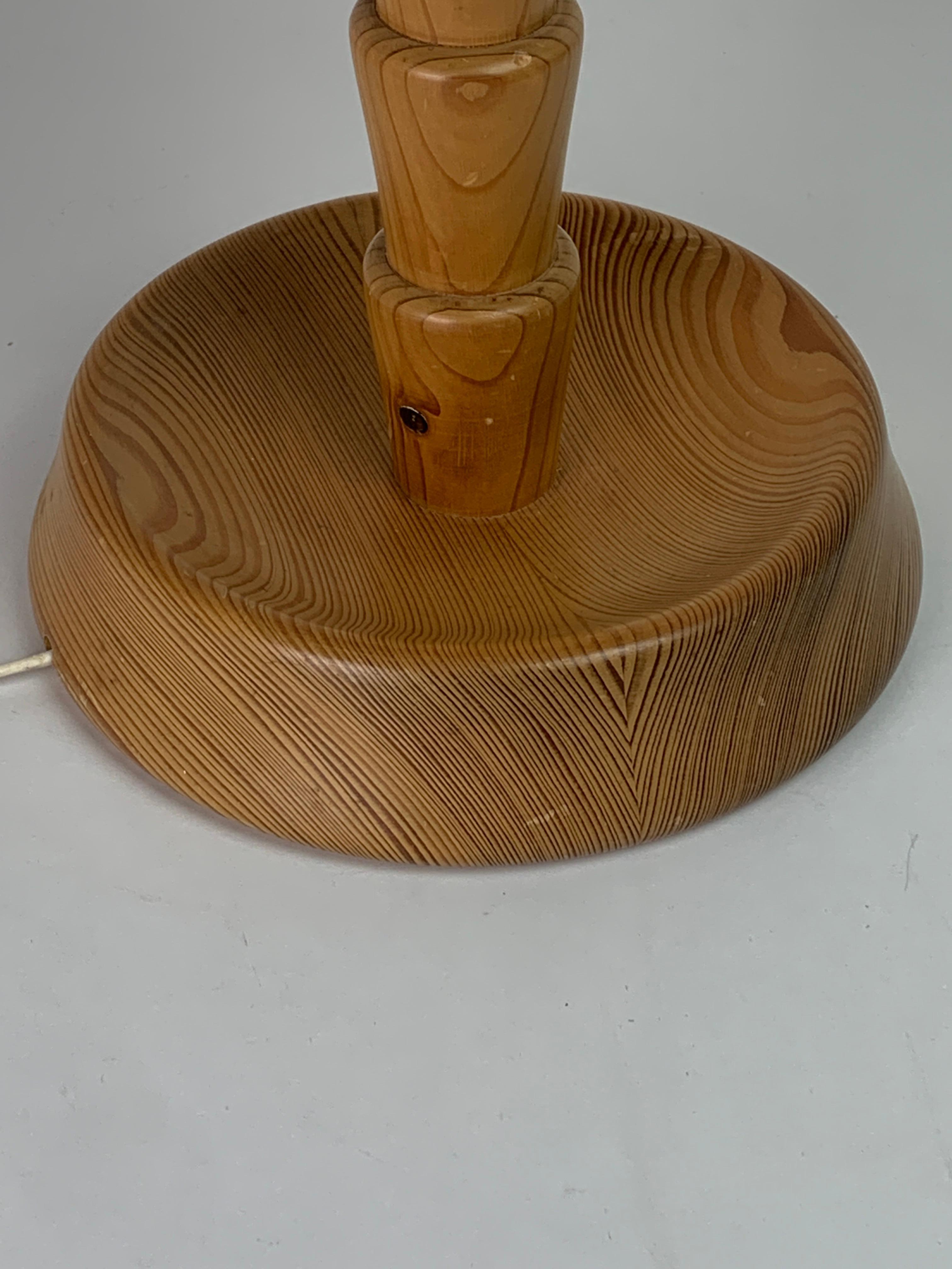 Pino Lampada a fungo da tavolo XL in legno di pino di Temde Switzerland, anni '70 in vendita