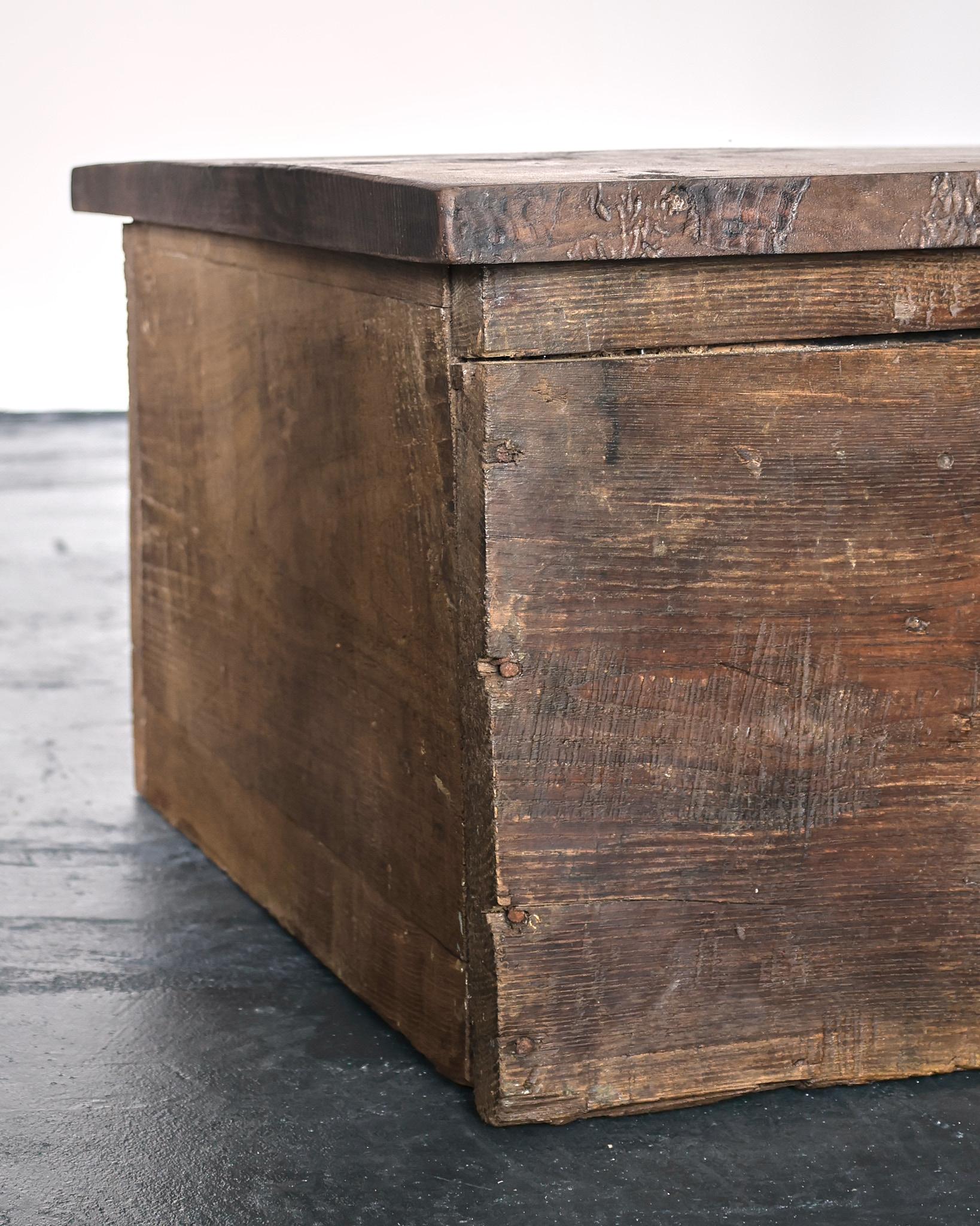 XL Primitive 18th C. Portuguese Coffee Table 2