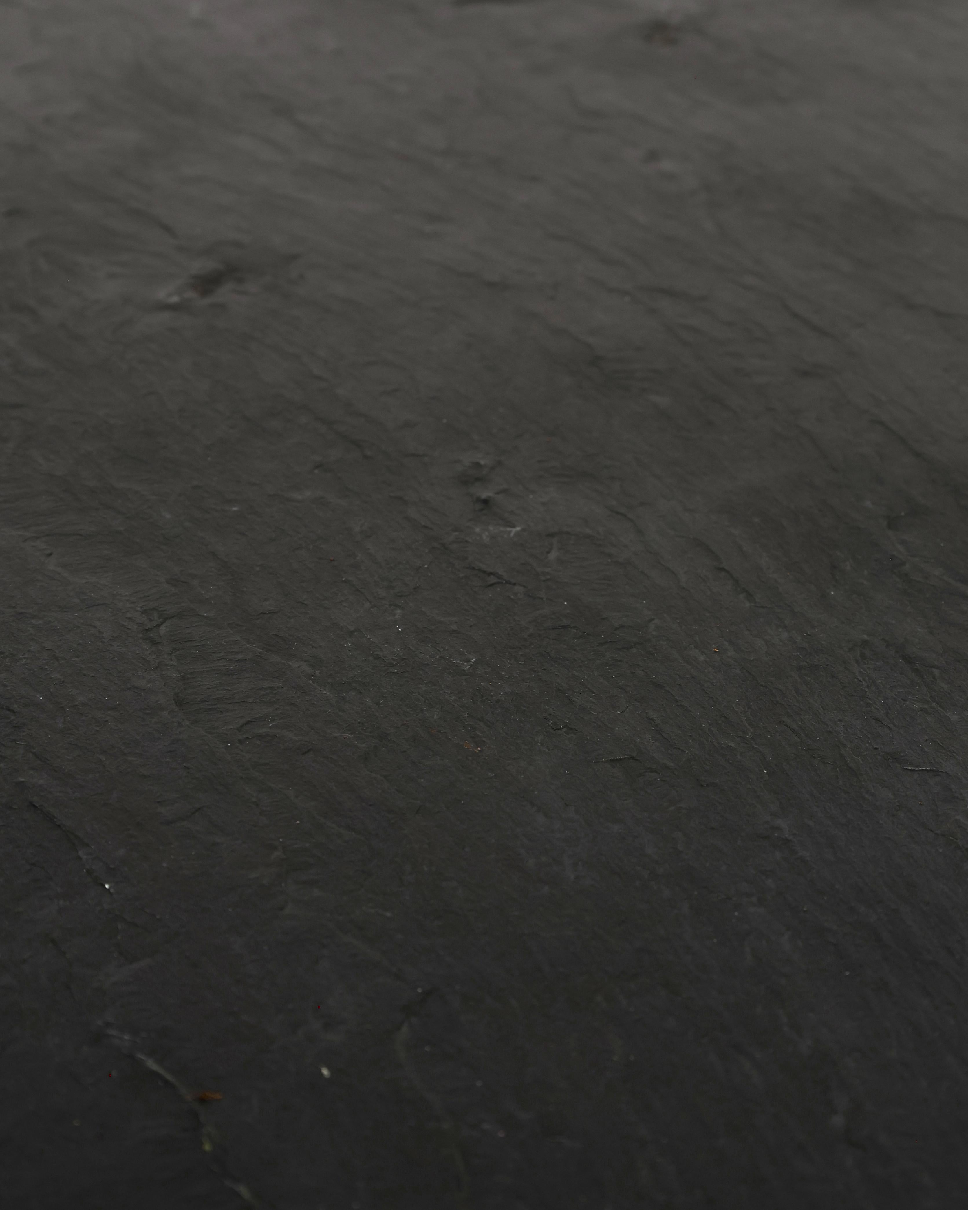 XL Tavolo primitivo francese in ardesia Riven in vendita 7