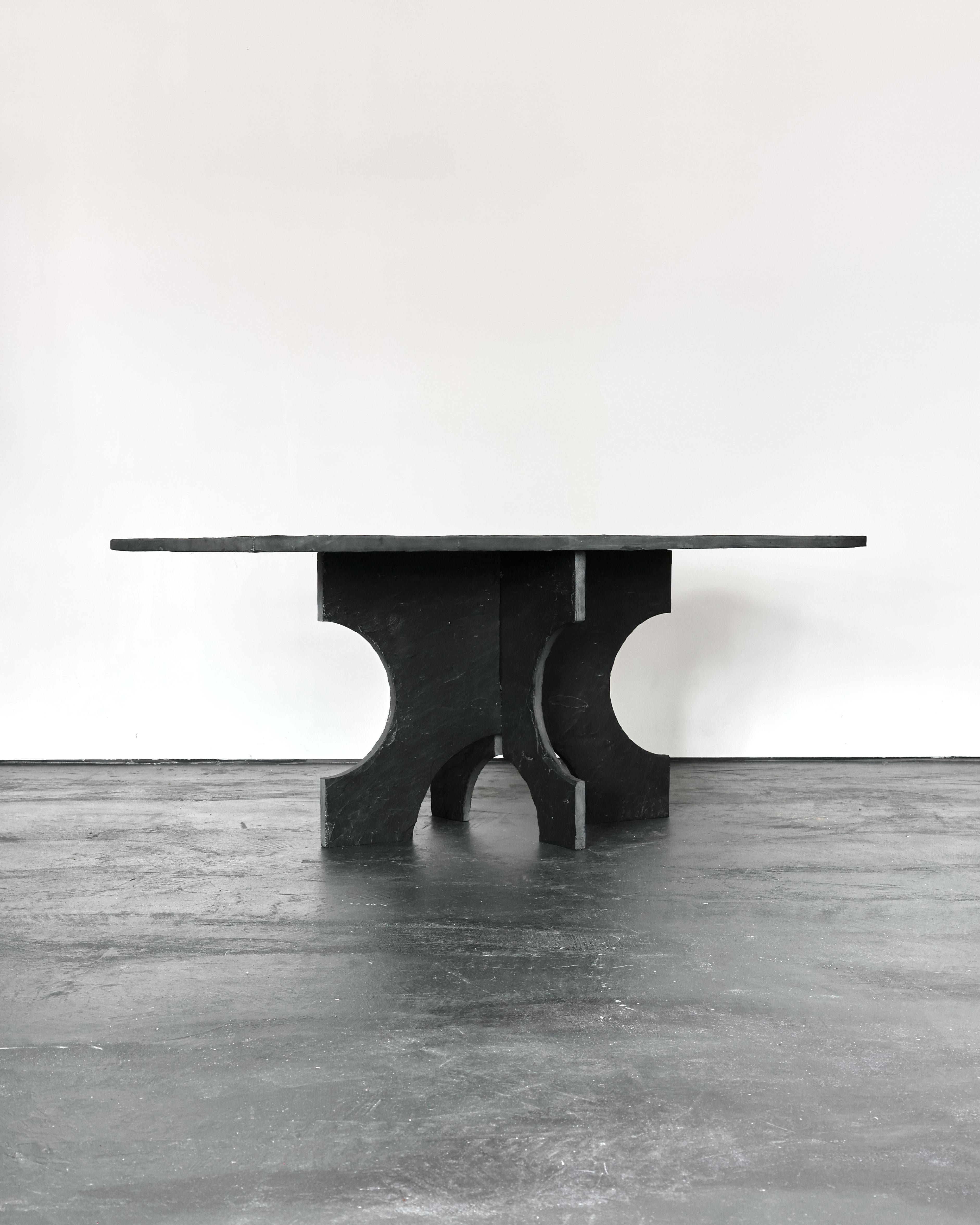 XL Tavolo primitivo francese in ardesia Riven In condizioni buone in vendita a London, GB