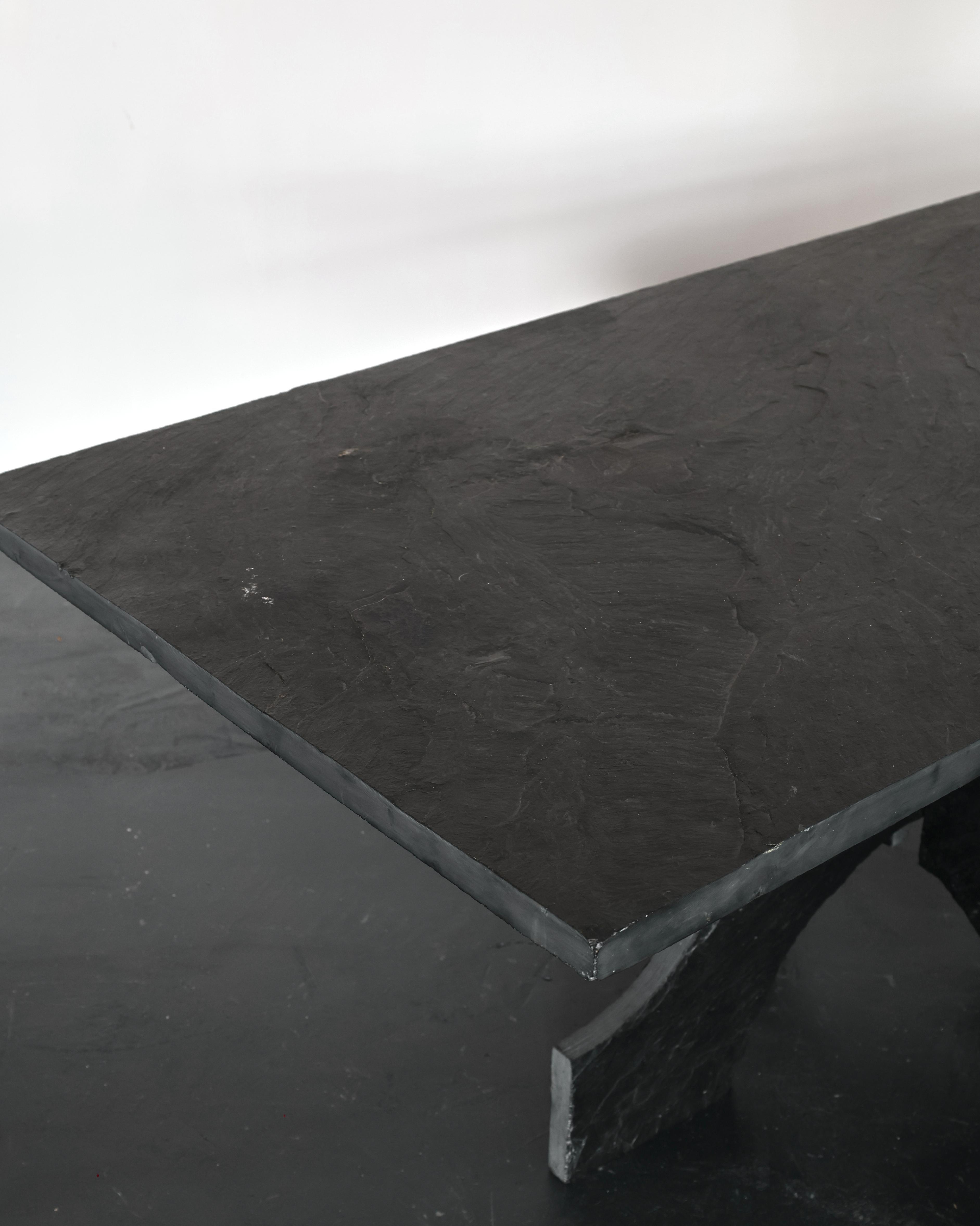 XL Tavolo primitivo francese in ardesia Riven in vendita 3