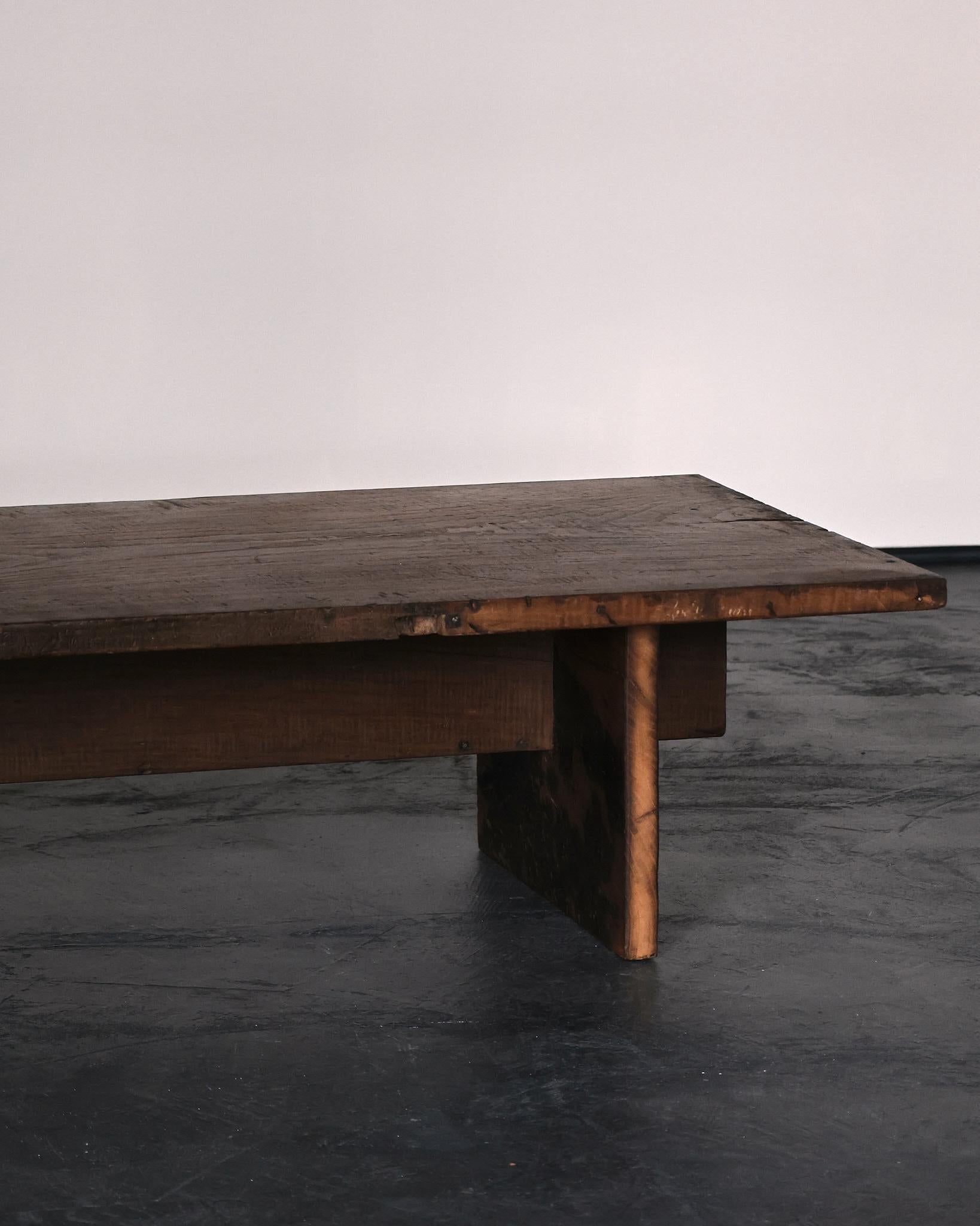XL Primitive Low Table In 18th C. Portuguese Chestnut Wabi Sabi For Sale 3