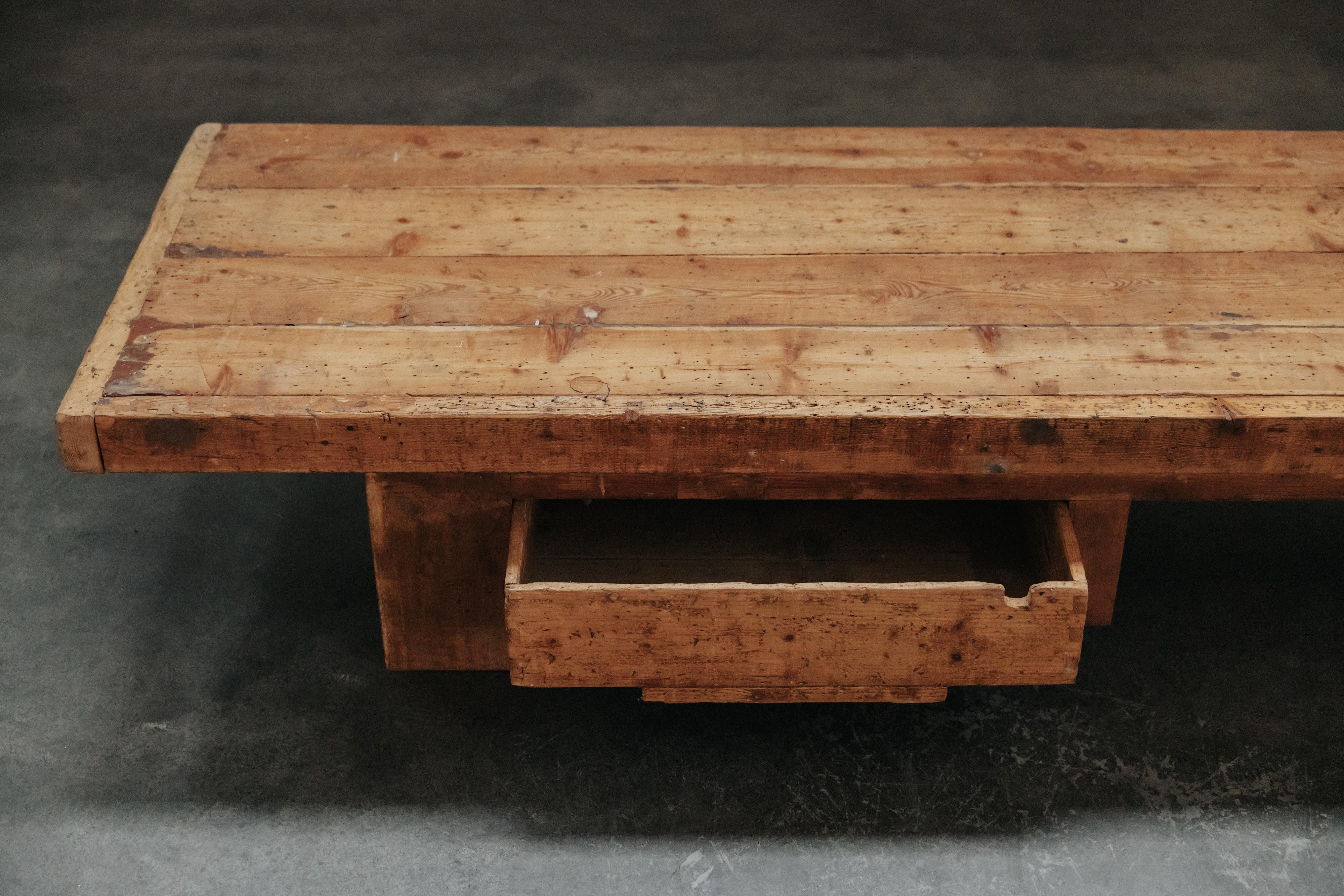 XL Primitive Pine Coffee Table From France, Circa 1900 In Good Condition For Sale In Nashville, TN