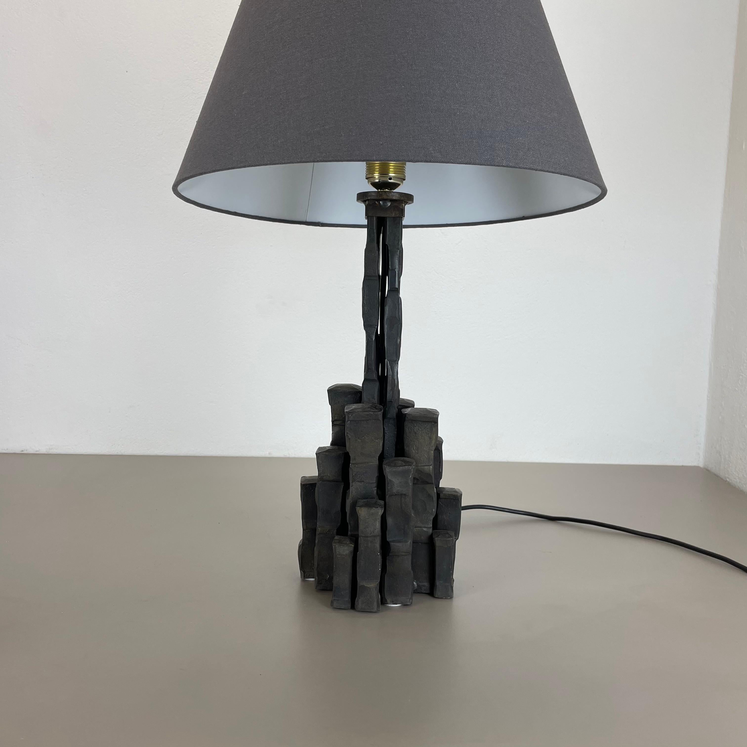 Mid-Century Modern Lampe de bureau en fonte brutaliste XL de 14,5 kg, attribuée à Lothar Klute Allemagne, années 1970 en vente