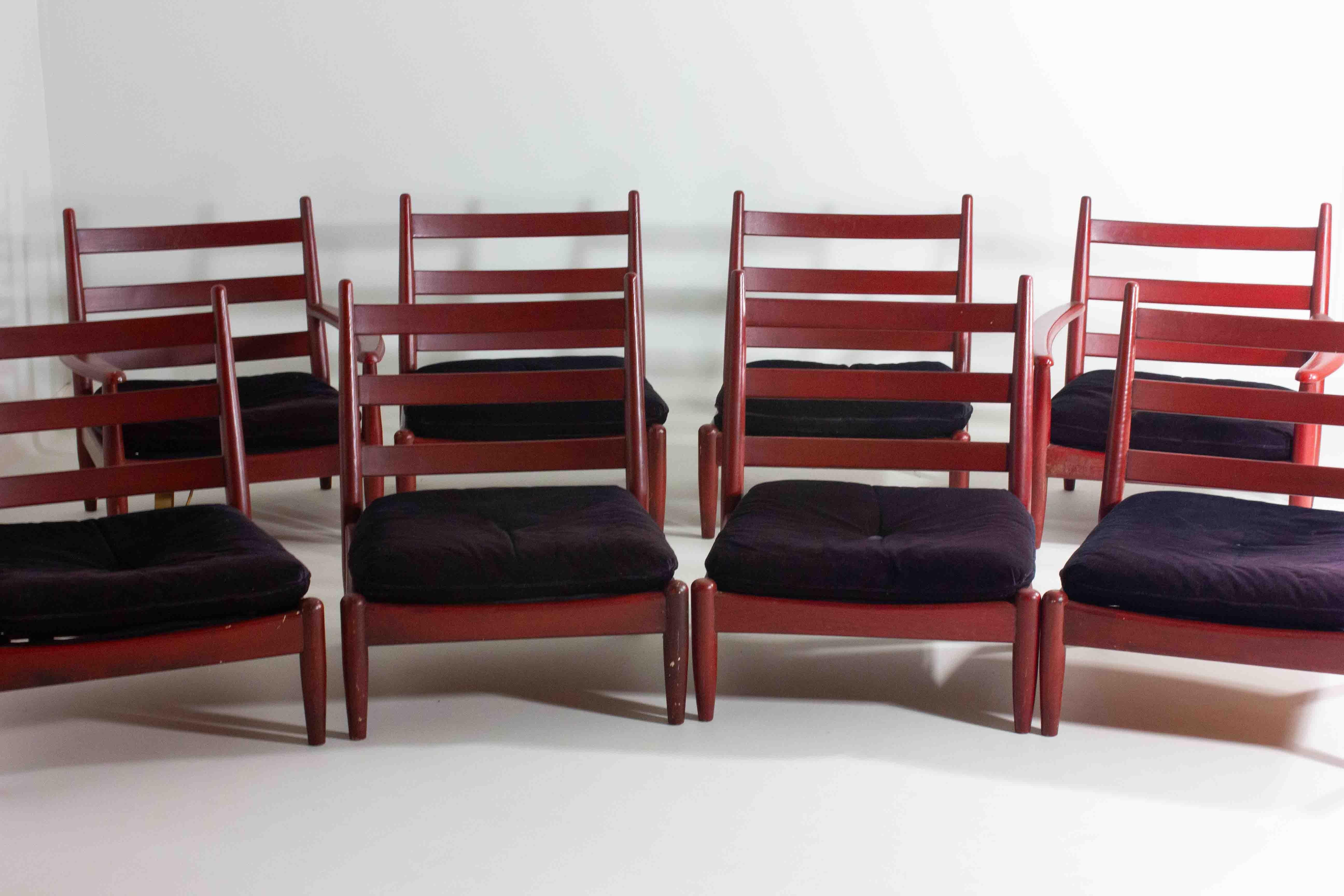 Mid-Century moderno Set XL di 8 sedie da salotto di metà secolo e 2 tavolini da caffè, Belgio 1960 in vendita