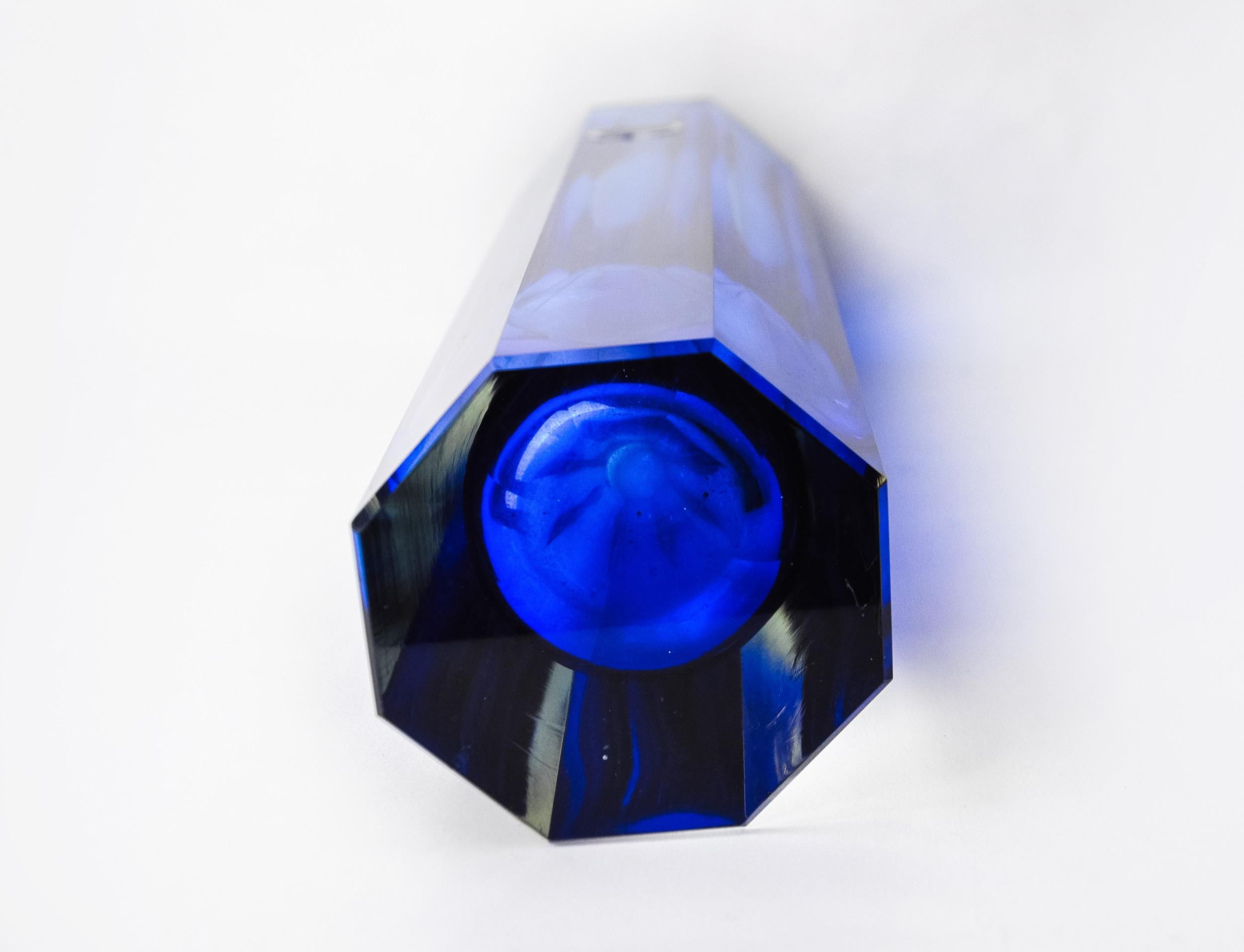 XL Sommerso blue vase by seguso, faceted glass, murano, italy, 1970 For Sale 1