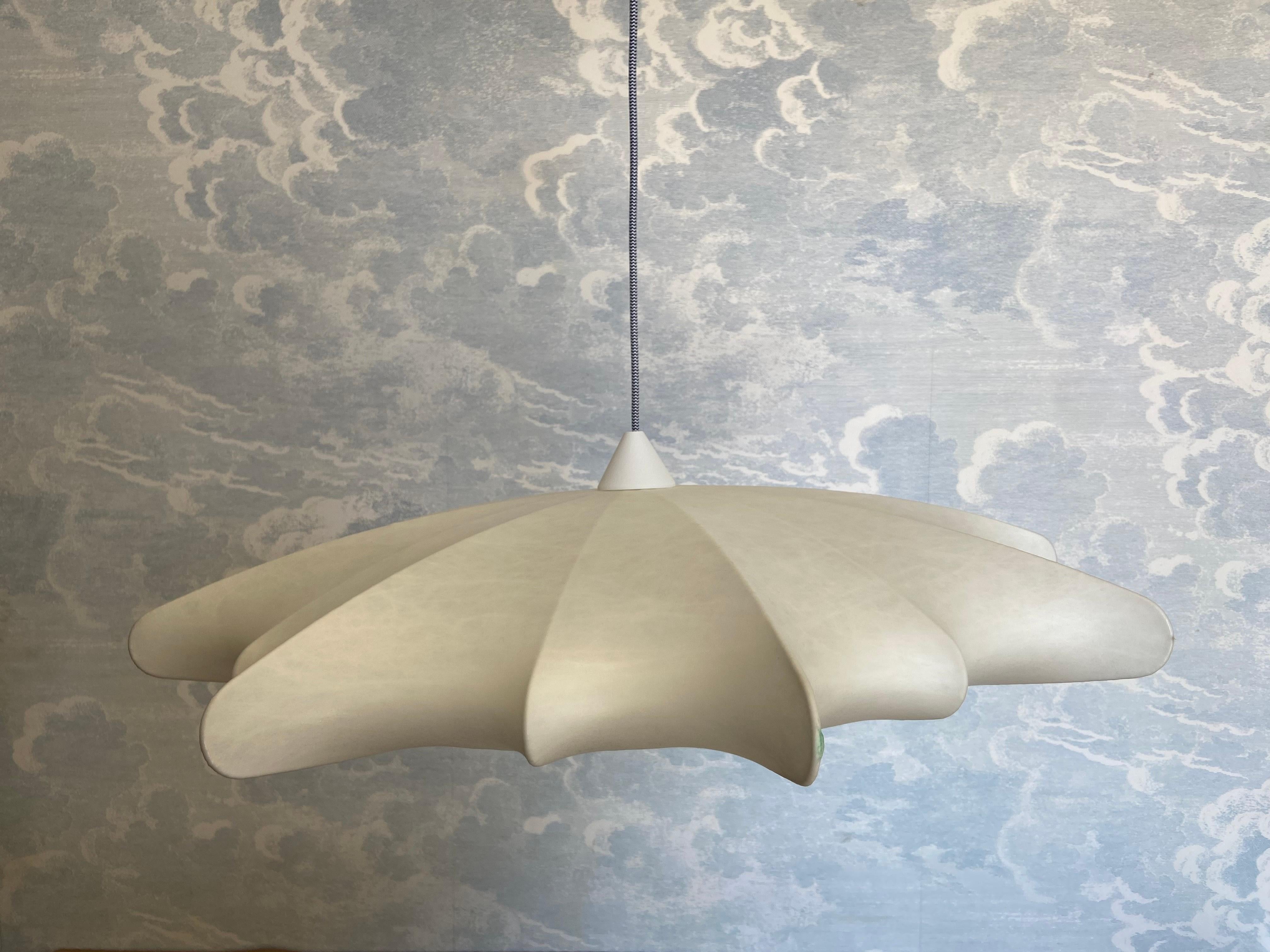 Résine Lampe pendante cocon en forme d'étoile XL, mi-siècle moderne, style années 60 en vente