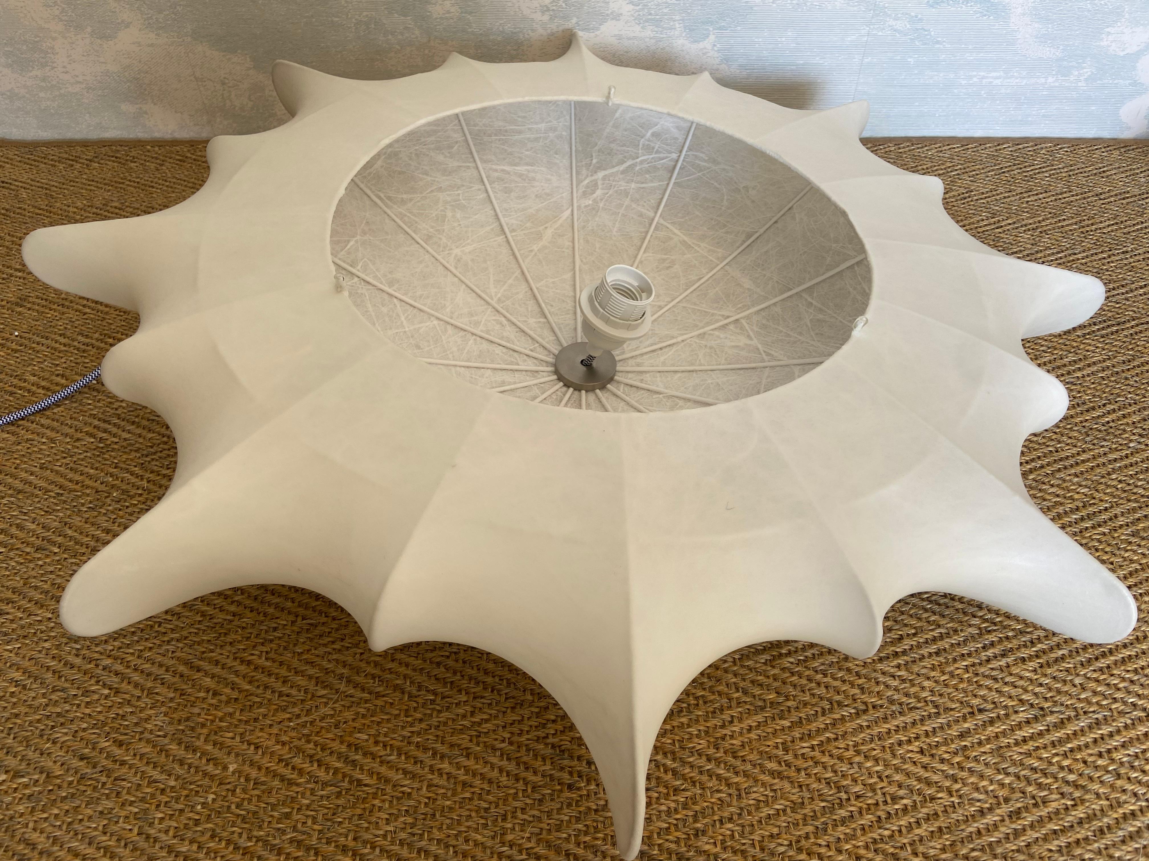 Lampe pendante cocon en forme d'étoile XL, mi-siècle moderne, style années 60 en vente 2