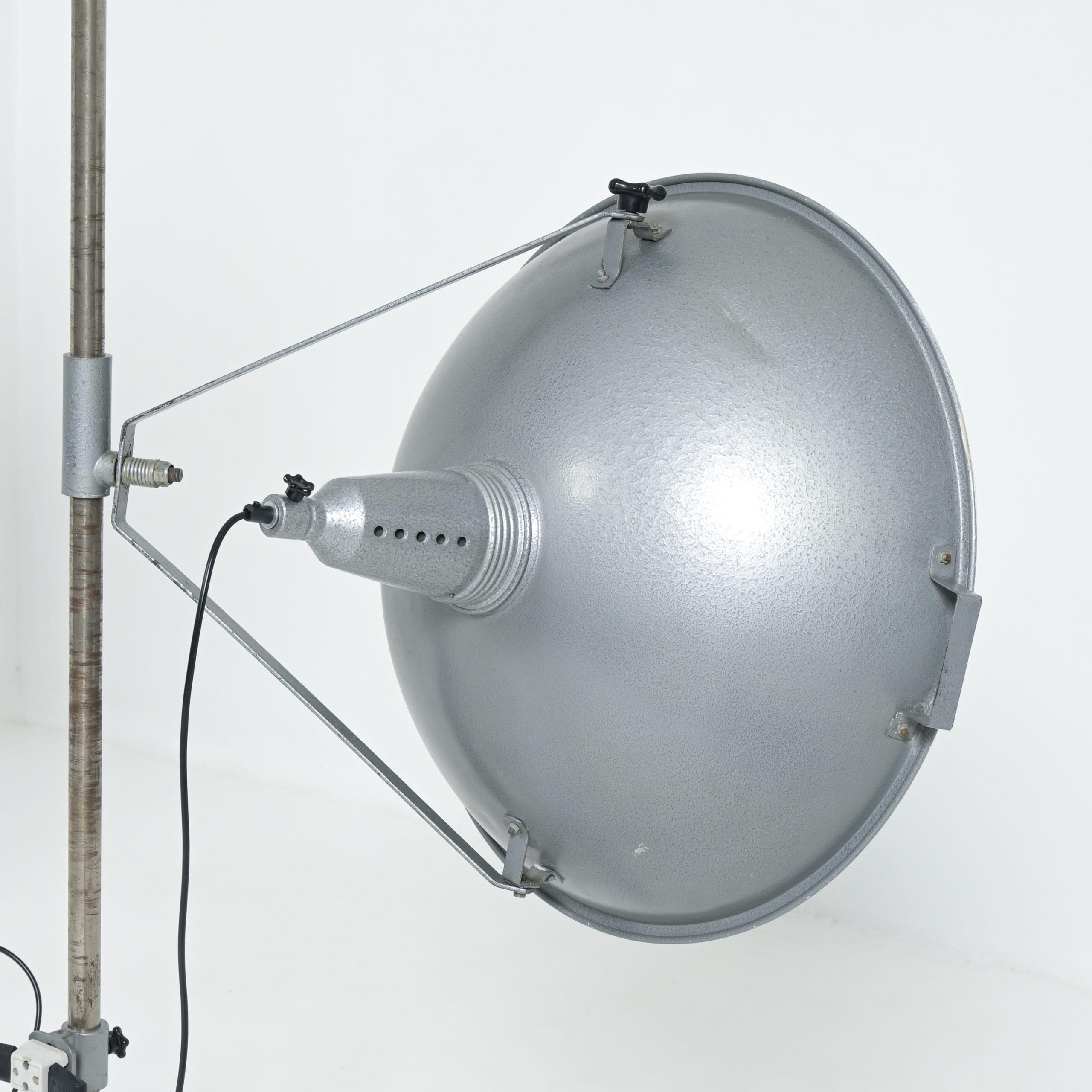 XL Studio Floor Lamp by Narita For Sale 4