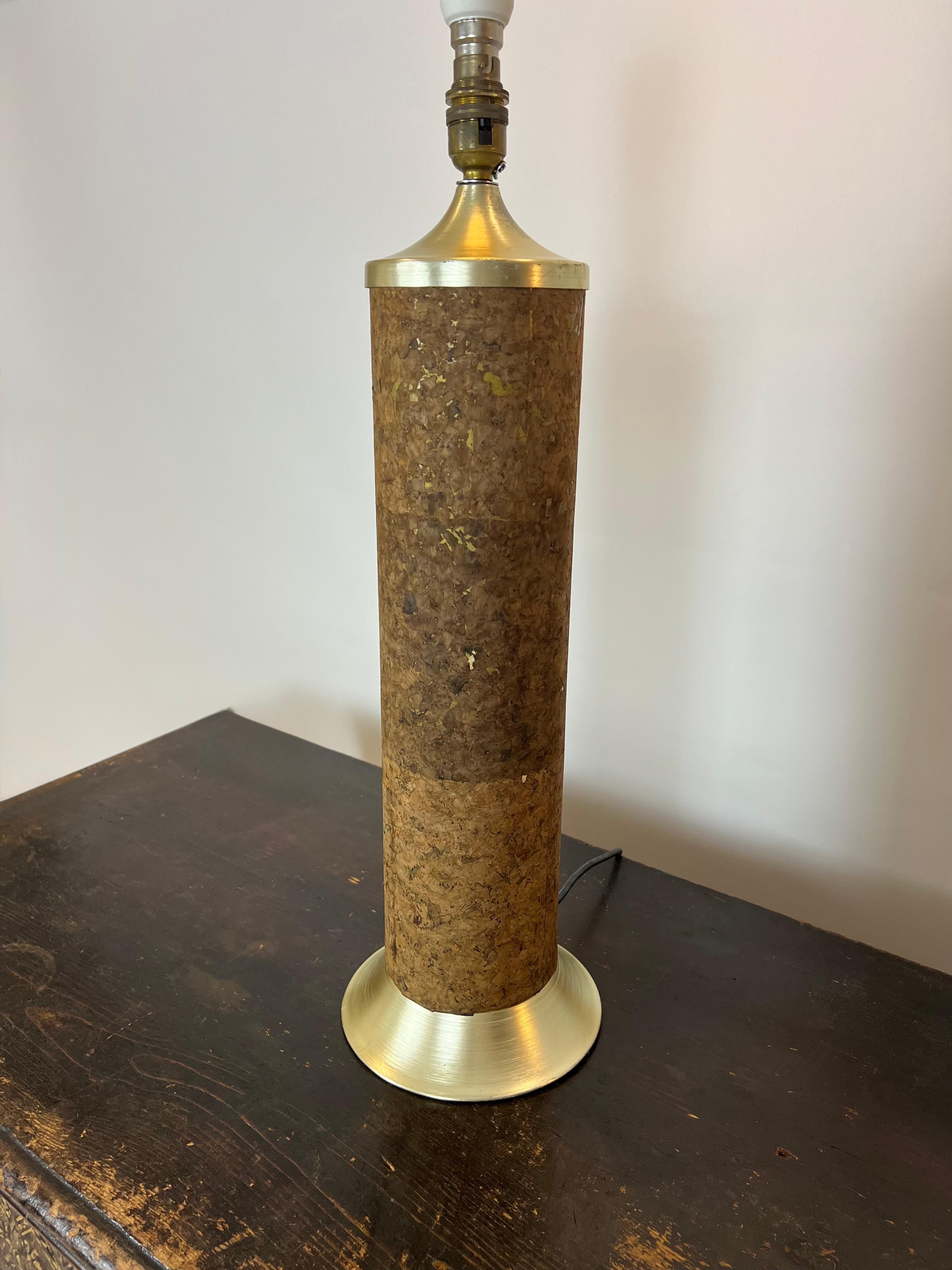 Lámpara de sobremesa XL de corcho y latón de Durlston Designs Ltd, Inglaterra c.1950 en venta 8