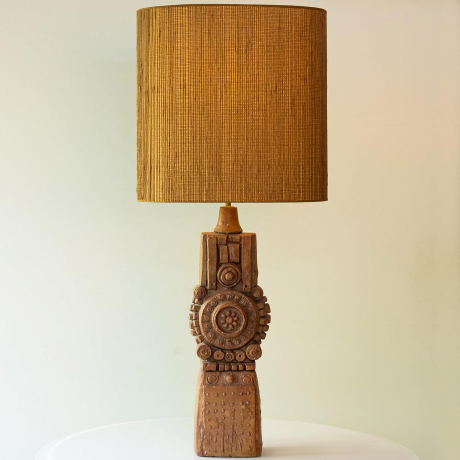 Francese XL Terraccota Ceramic FLoor Table Lamp R Rooke, Lampshade by R. Houben, 1960 in vendita