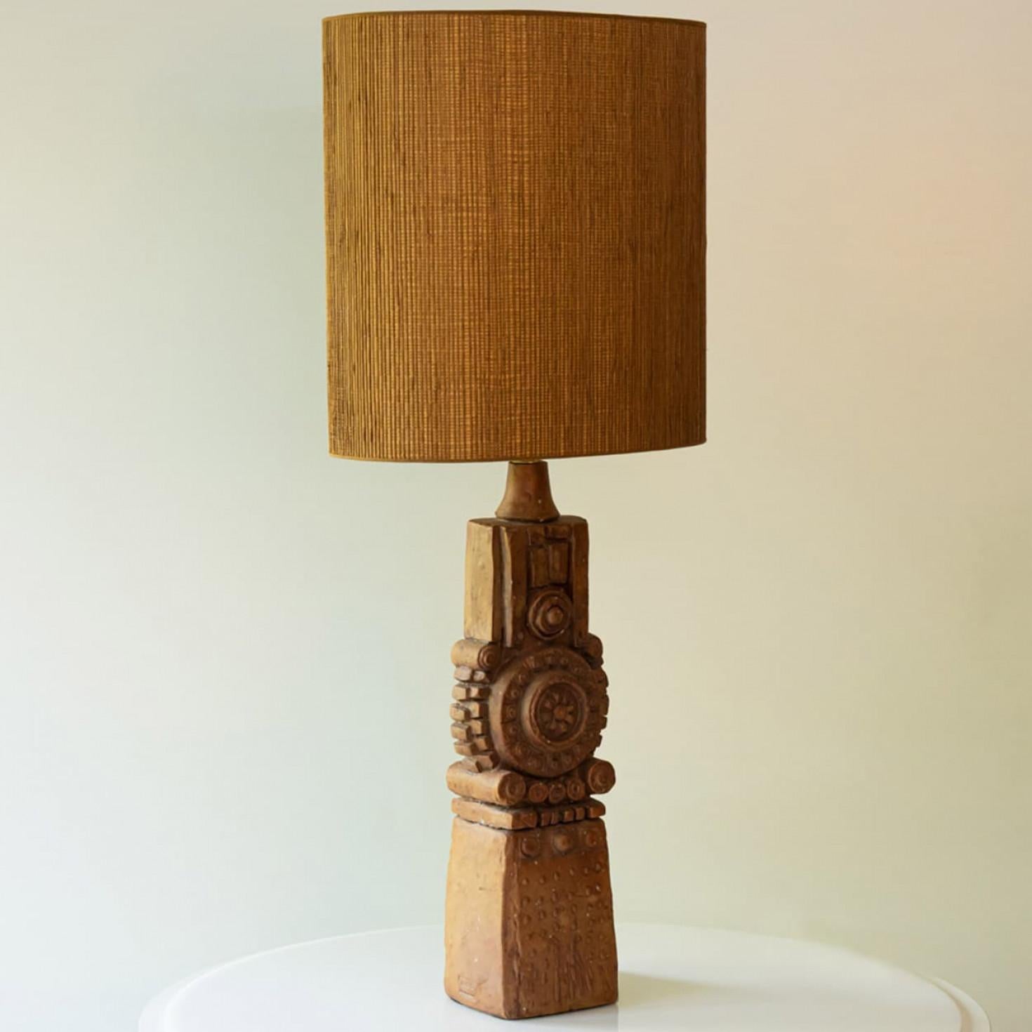 Metà XX secolo XL Terraccota Ceramic FLoor Table Lamp R Rooke, Lampshade by R. Houben, 1960 in vendita