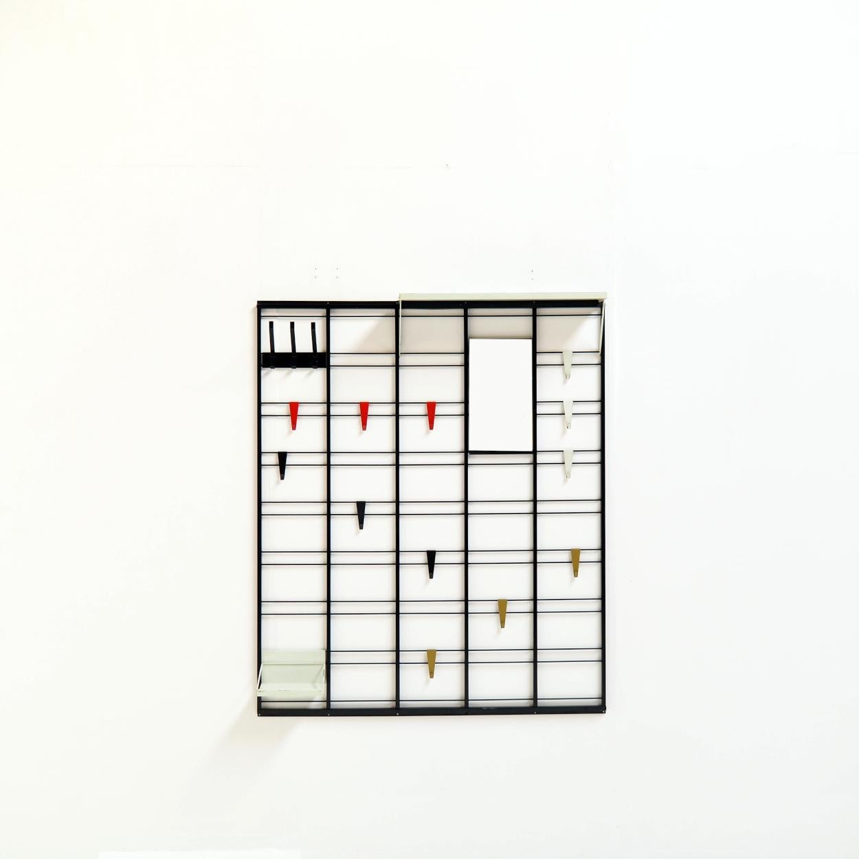 XL ‘Toonladder’ Coat Rack byTjerk Reijenga for Pilastro, 1950s, The Netherlands In Good Condition For Sale In Beerse, VAN