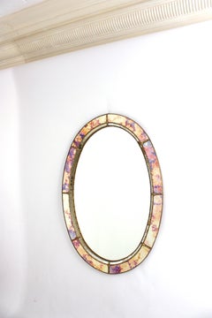 XL Ovaler Spiegel der venezianischen Moderne aus violettem Glas und Messing, um 1960