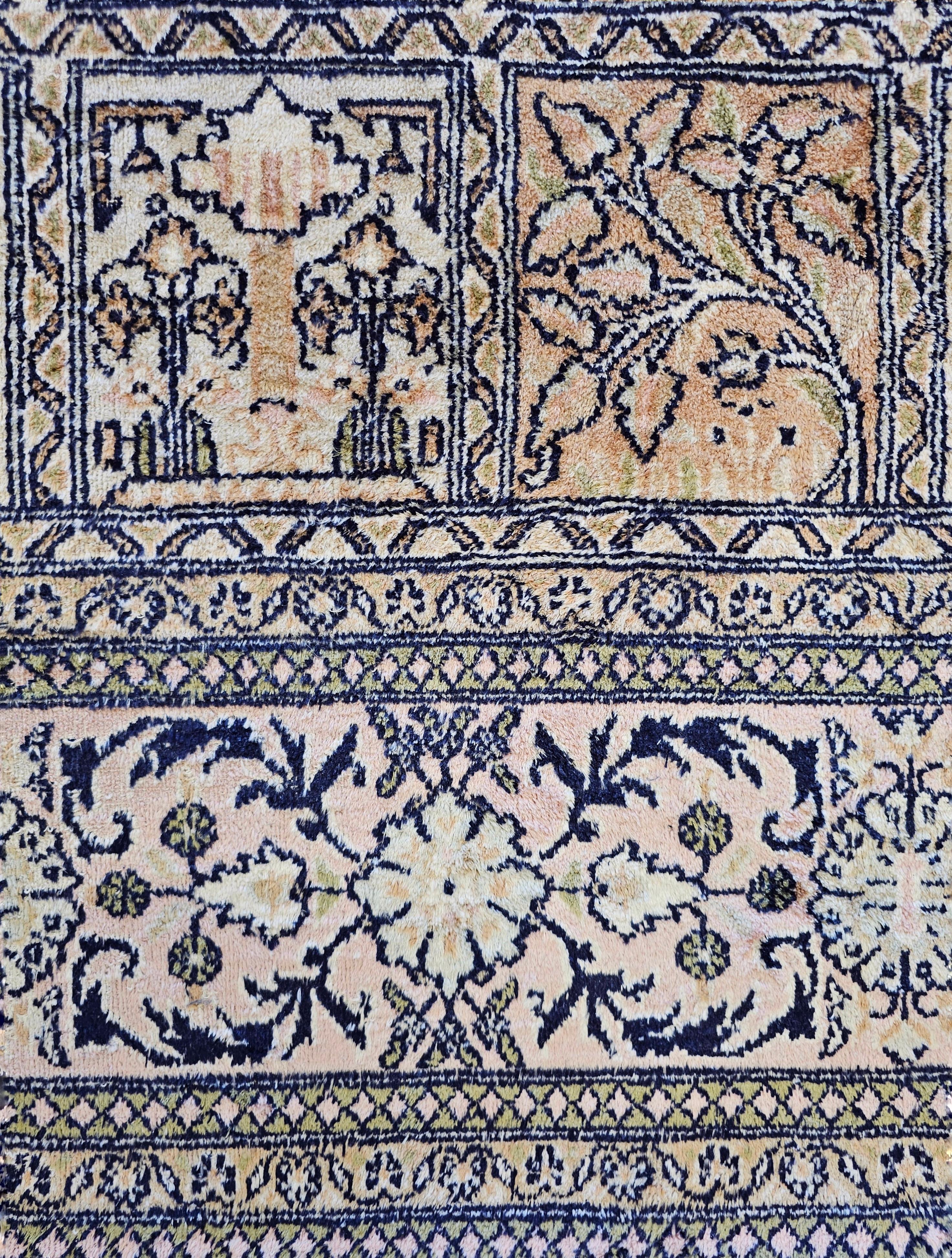 XL Vintage handgeknüpfter Seidenteppich „Garden of Paradise“ , Nepal 1950er Jahre (Baumwolle) im Angebot