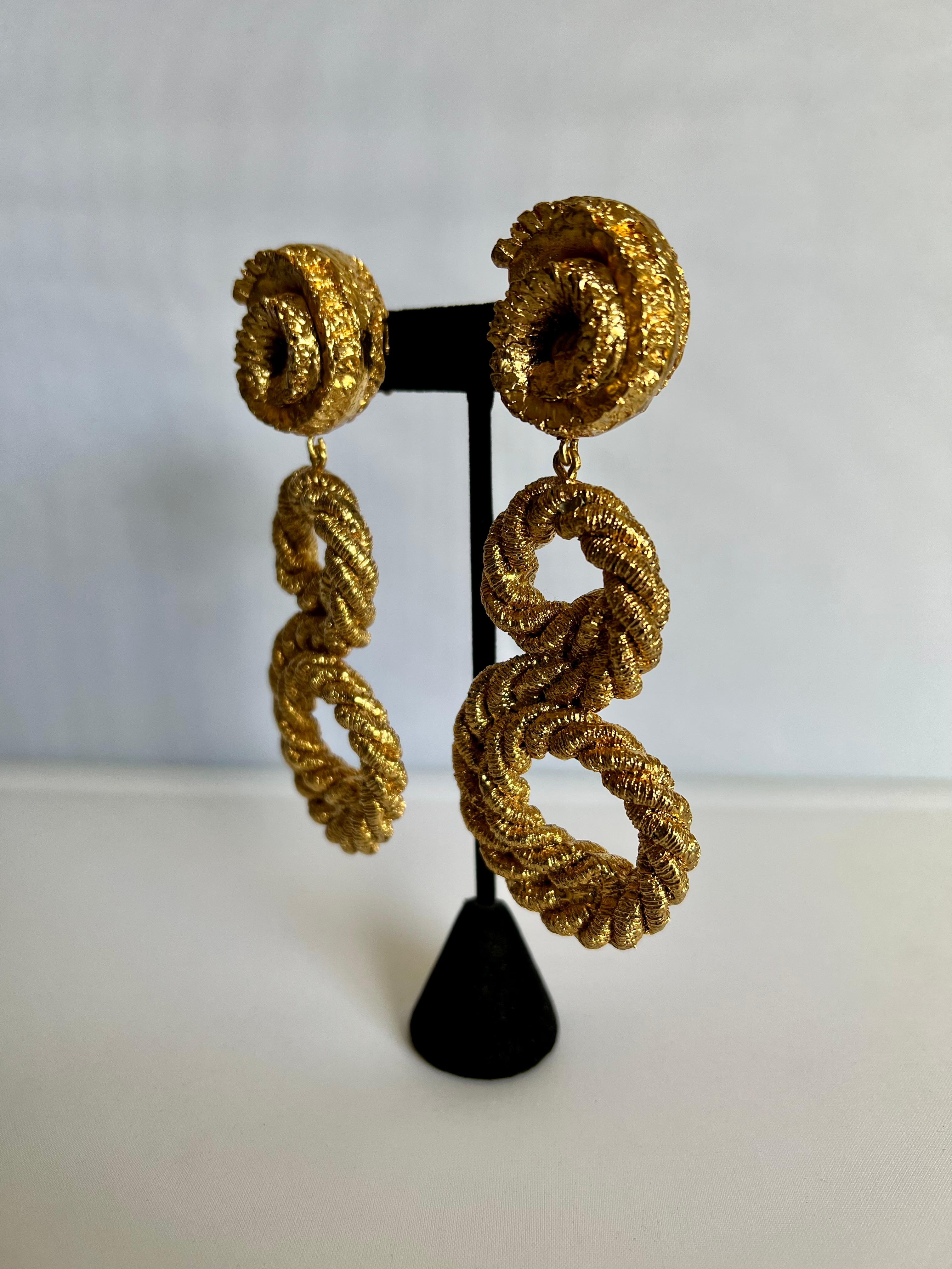 Women's XL Vintage Knotted Rope Gold Swirl Earrings  For Sale