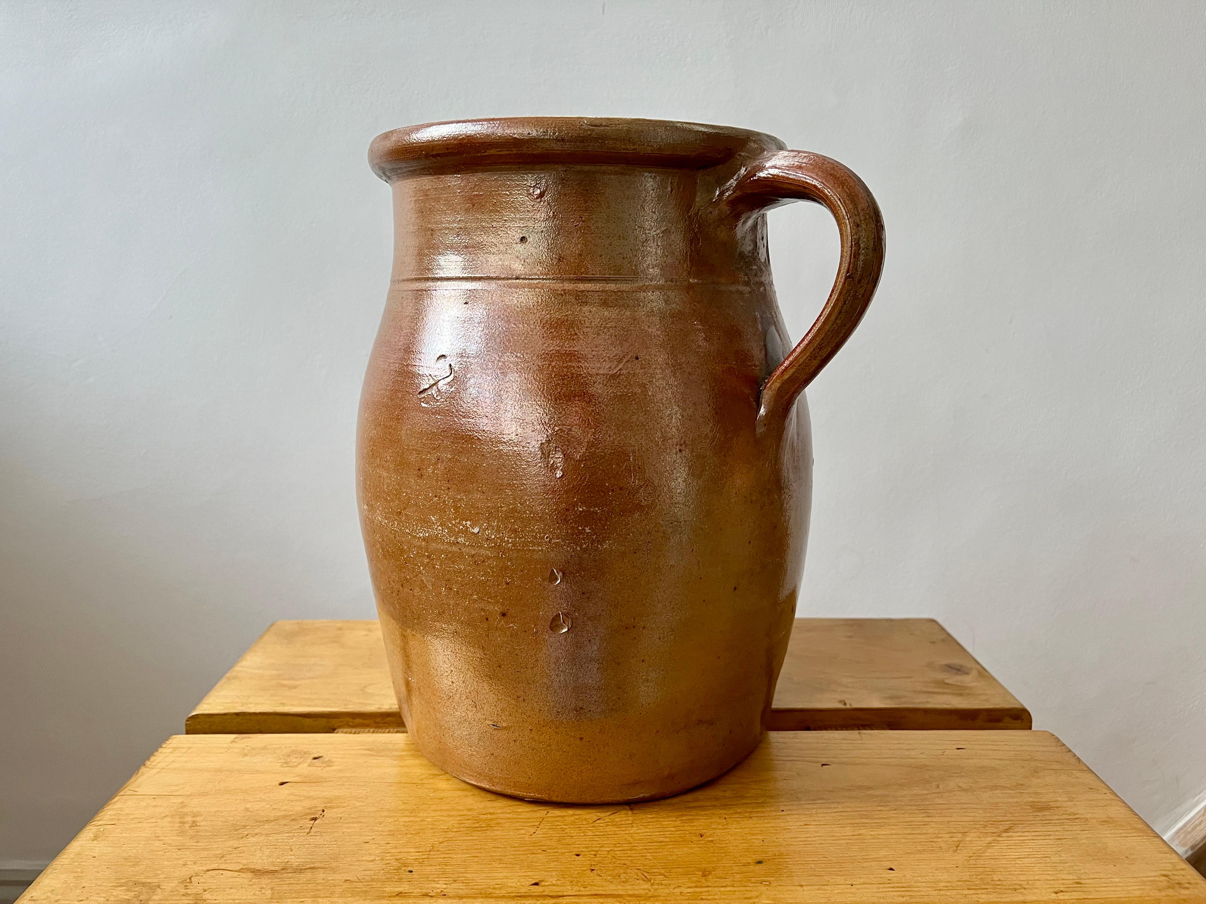XL vintage rustic French farmhouse stoneware jug pitcher, c.1960 For Sale 5