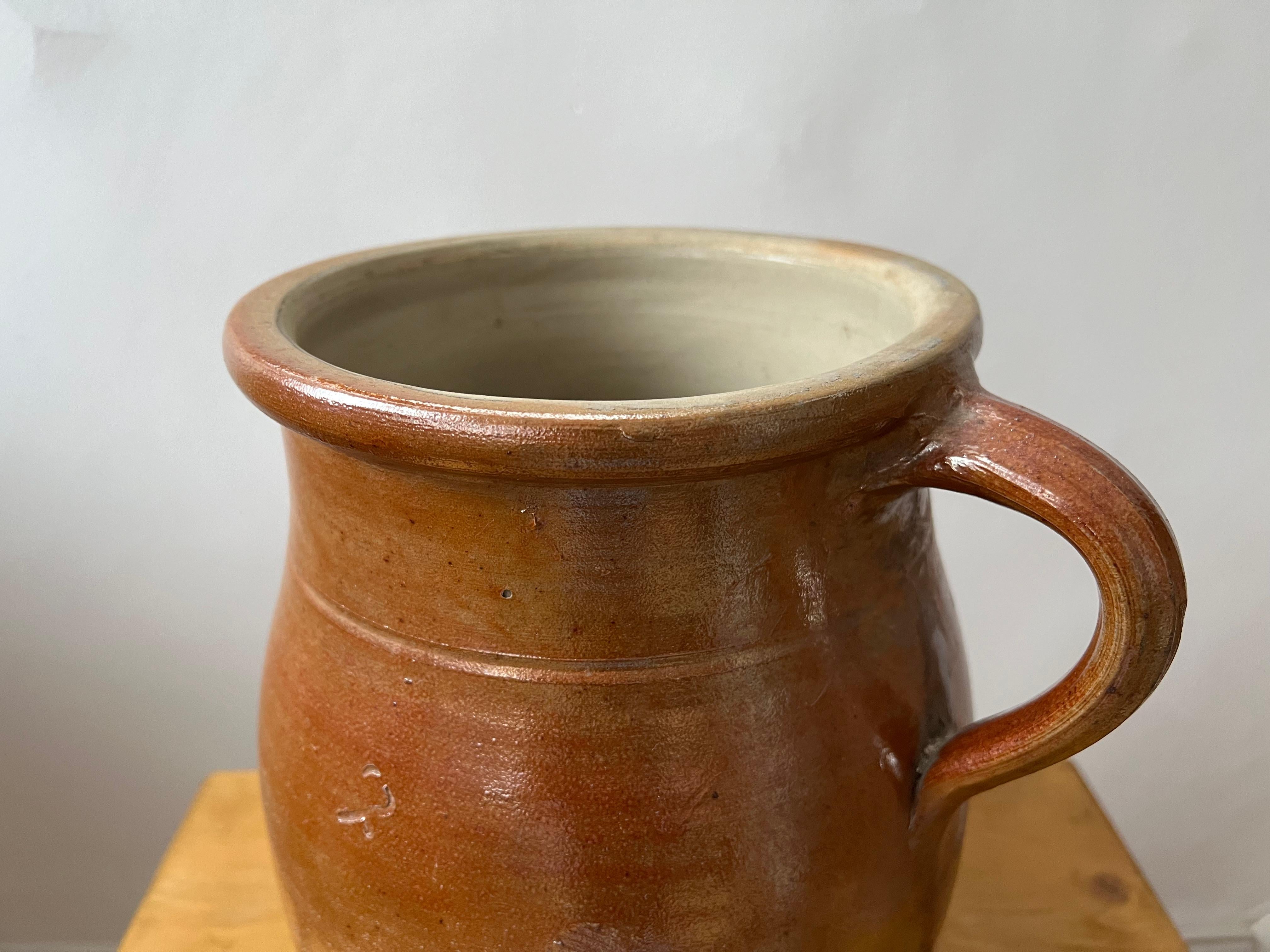 XL vintage rustic French farmhouse stoneware jug pitcher, c.1960 For Sale 6