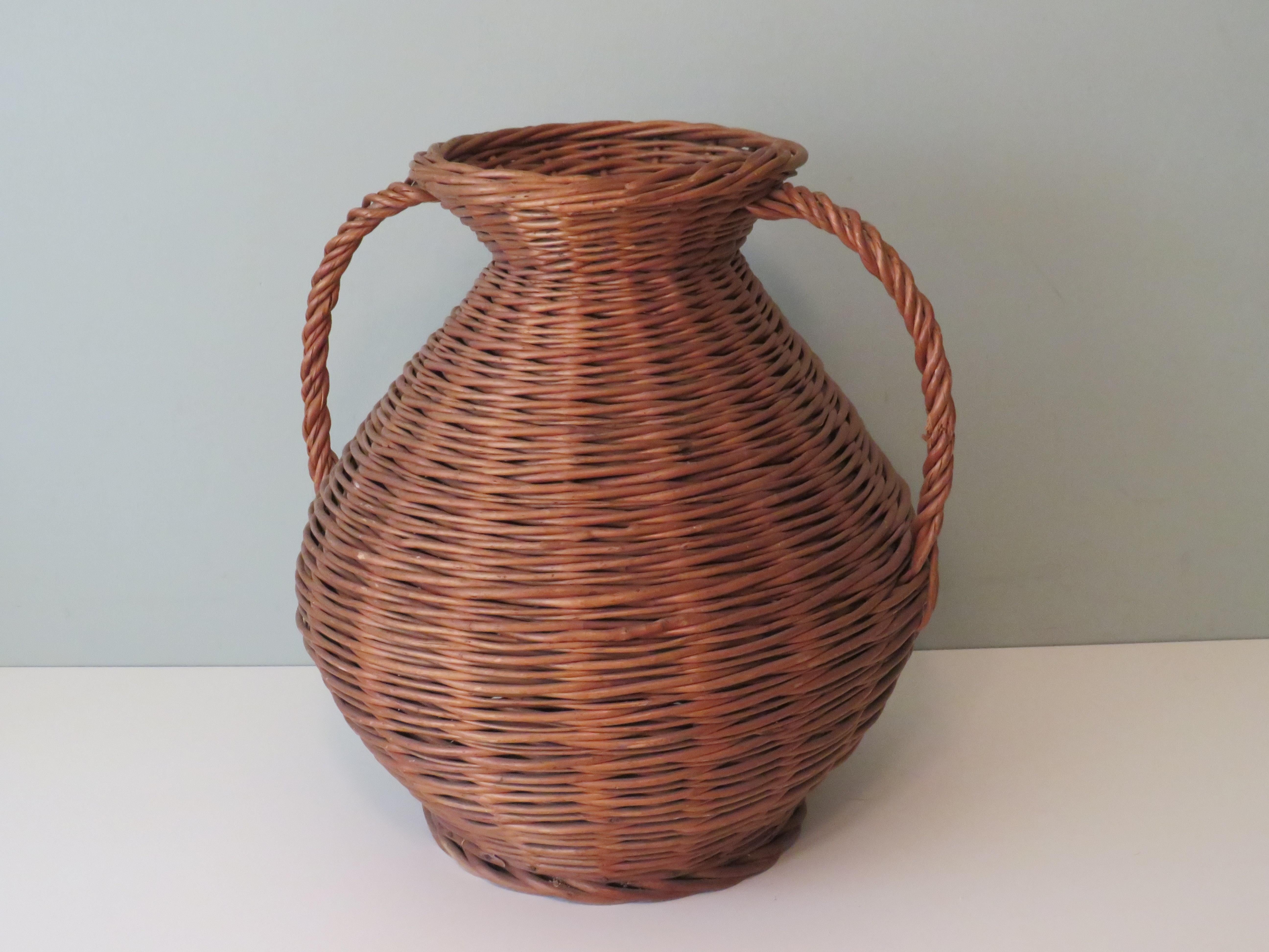XL Vintage Vase in Wicker, 1960 France In Good Condition For Sale In Herentals, BE