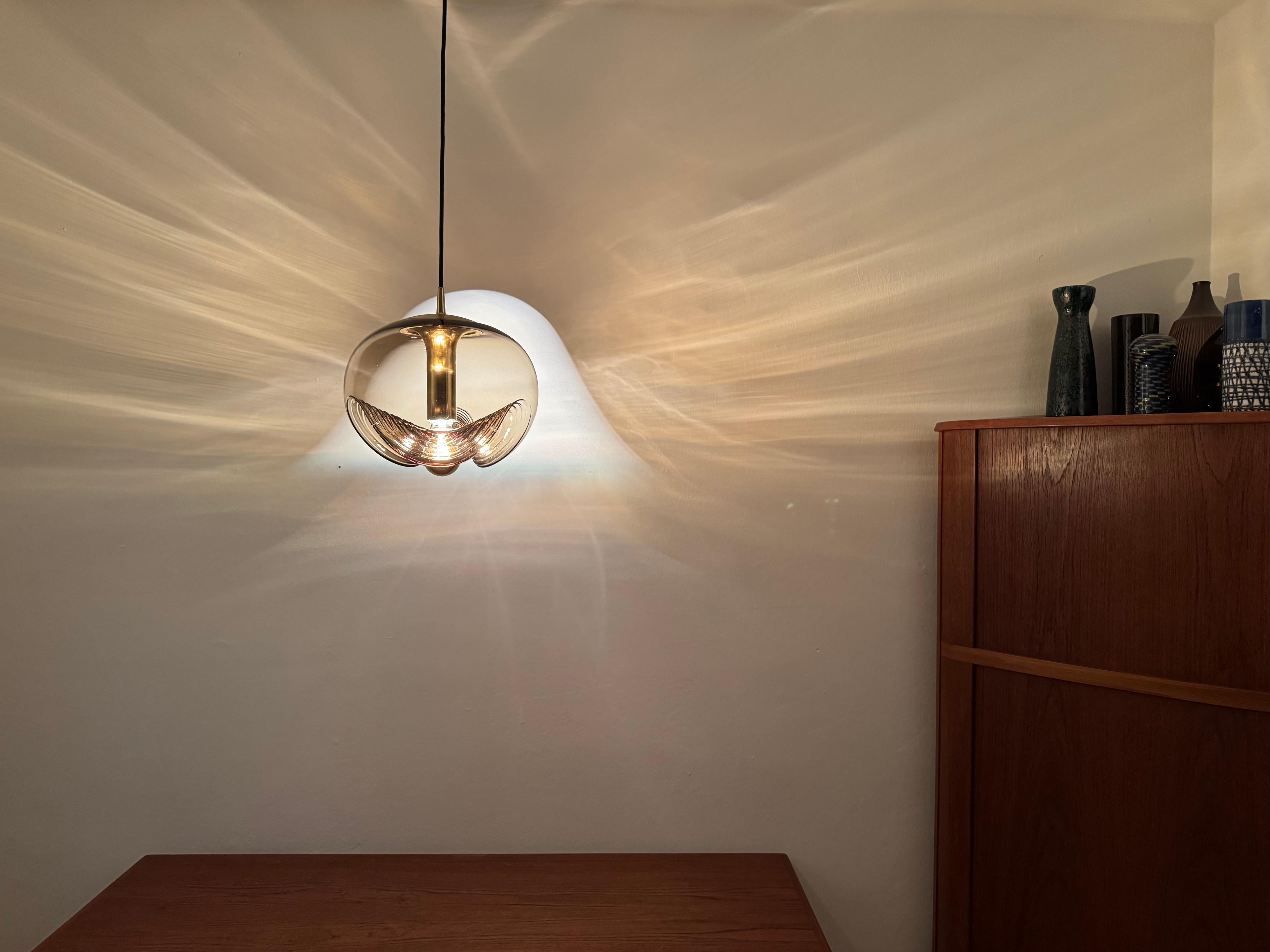 Lampada a sospensione XL Wave di Koch & Lowy per Peill & Putzler in vendita 3