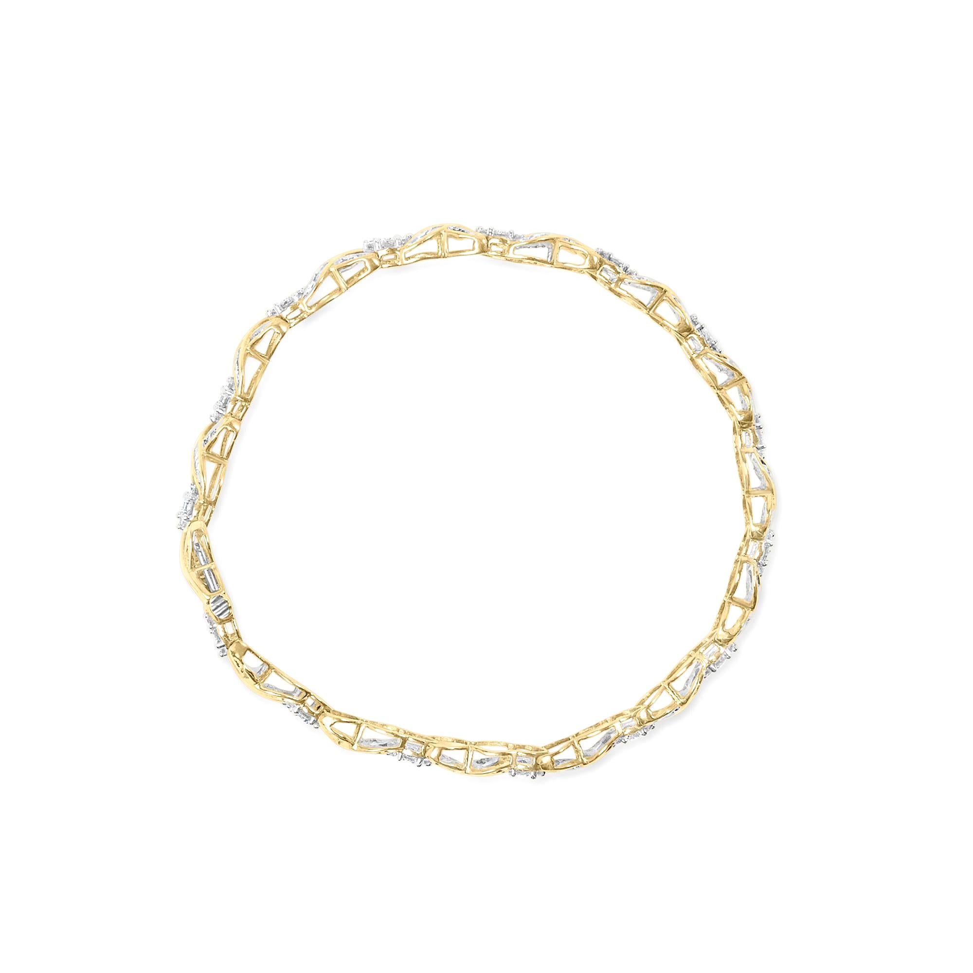 XOXO Bracelet Link Diamond Round and Baguette Cut 3 Carats 10K Yellow Gold Excellent état - En vente à Laguna Niguel, CA