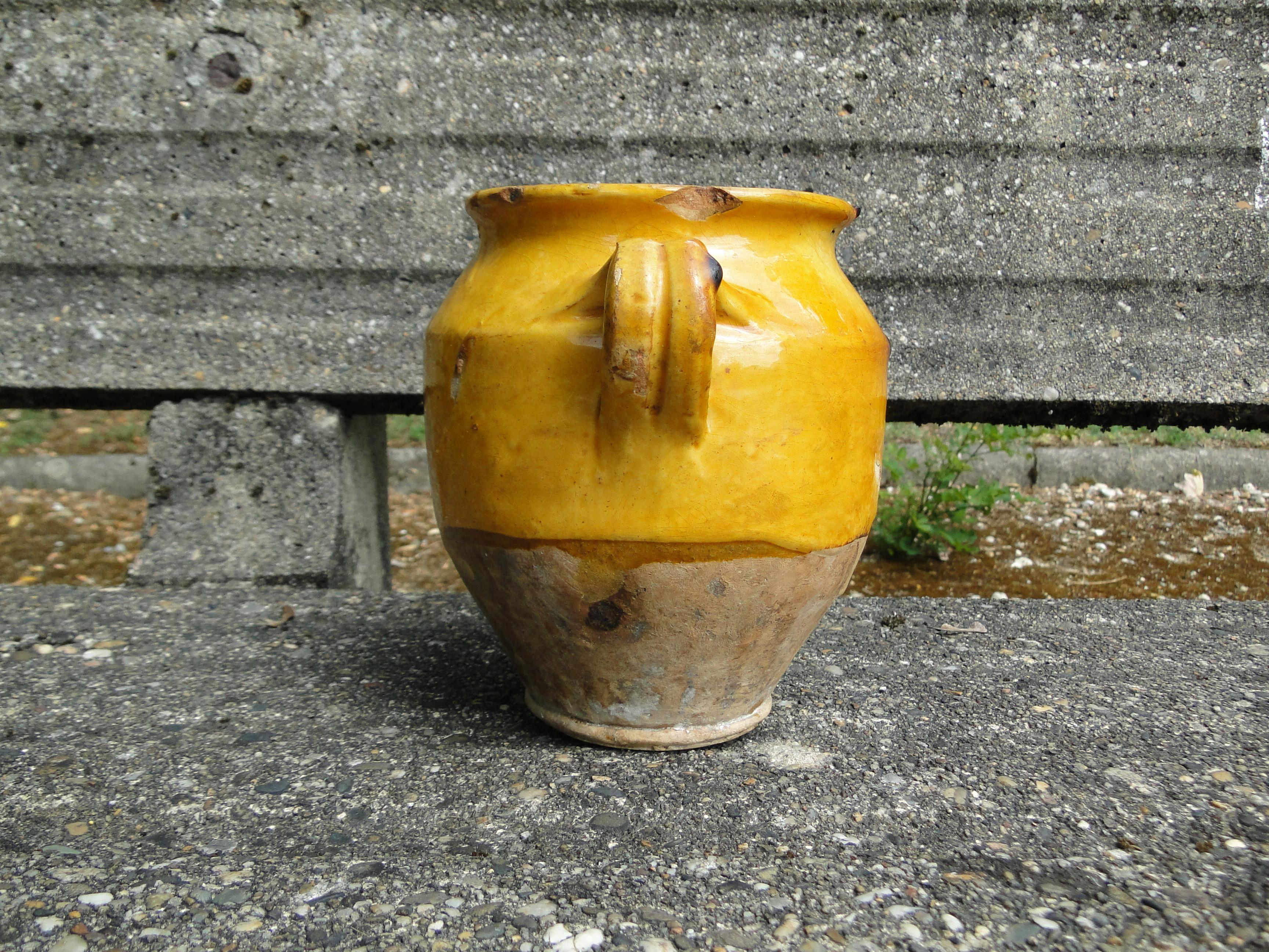 XS French Antique Confit Redware Faience Yellowware Art Pottery Pot In Good Condition In Lège Cap Ferret, FR