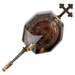 XVI Century Quartz & Gold Reliquary with Cross in Yellow Gold