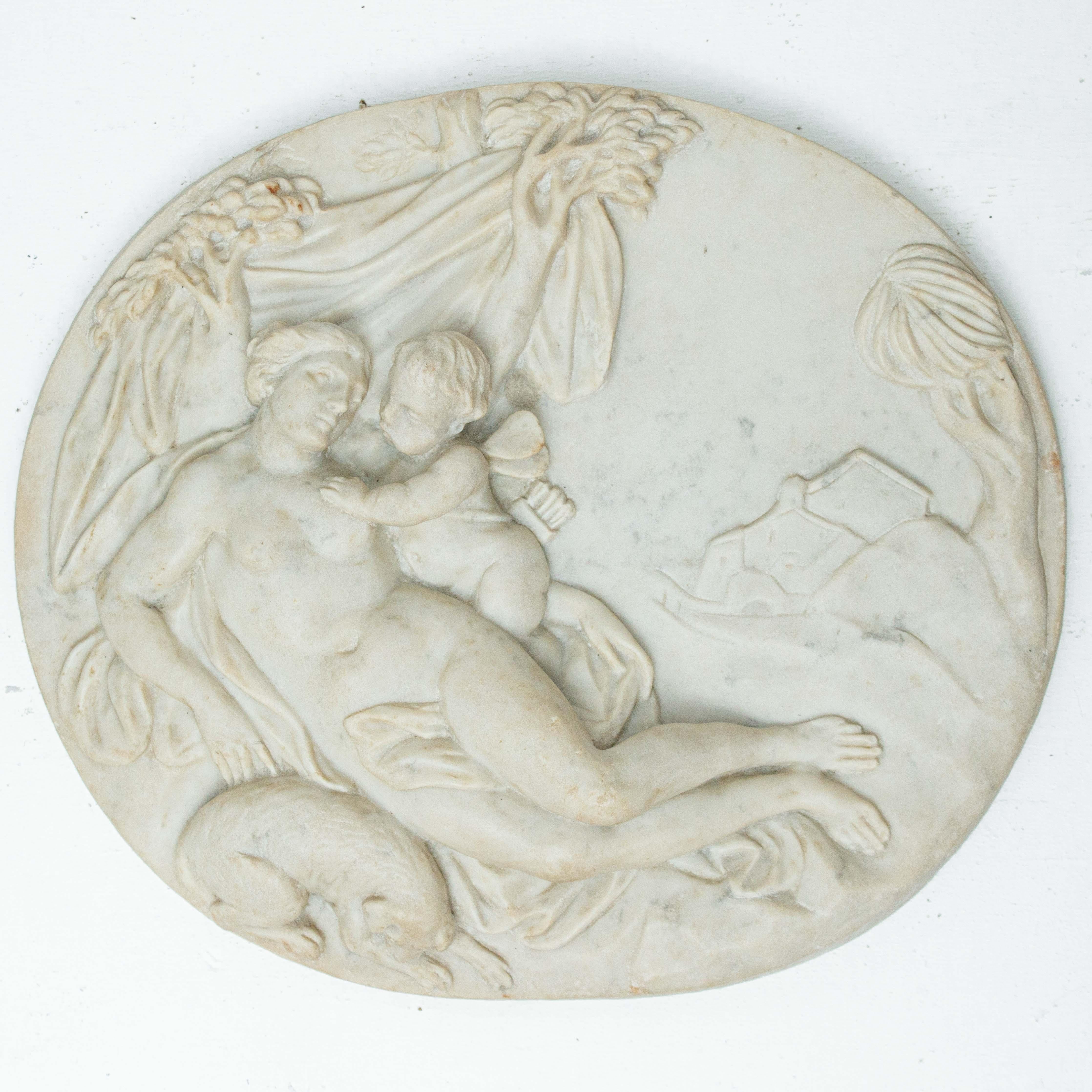 Marble XVII Secolo Venere Dormiente E Cupido in Marmo