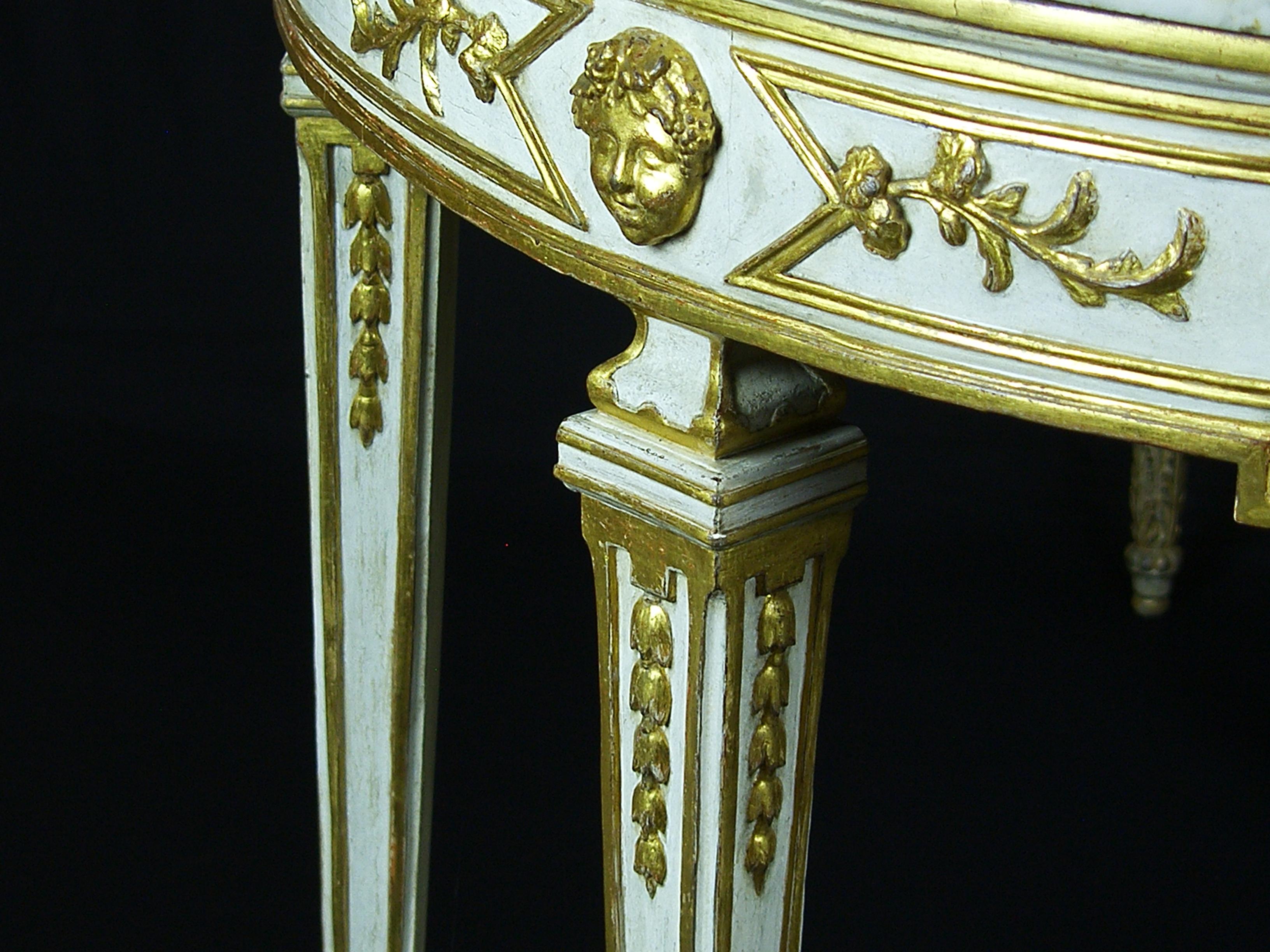 18th Century, Pair of Italian Half-Moon Lacquered Giltwood Neoclassical Console For Sale 4