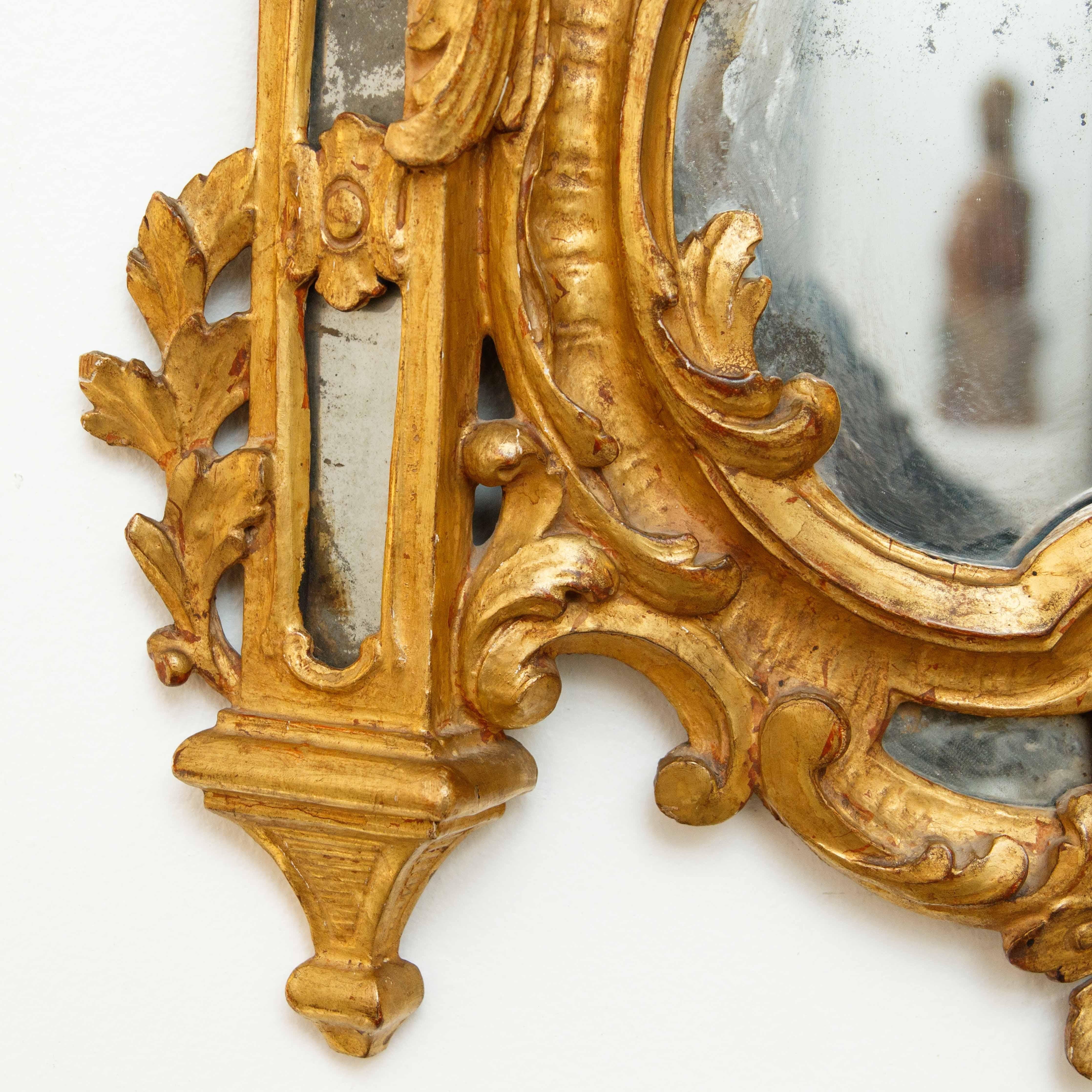 XVIIIe siècle  deux miroirs avec cadres architecturaux en vente 2