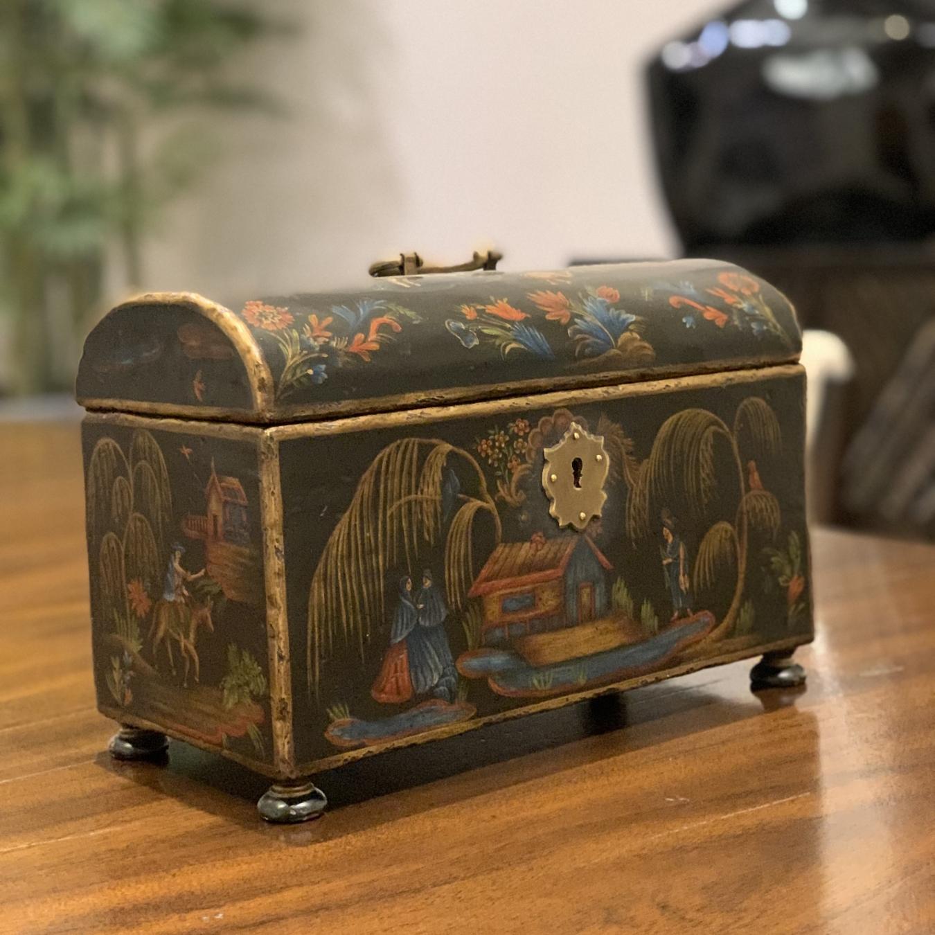 Mexican XVIIIth Century Inspired Handpainted Manila Small Coffer with Oriental Influence For Sale