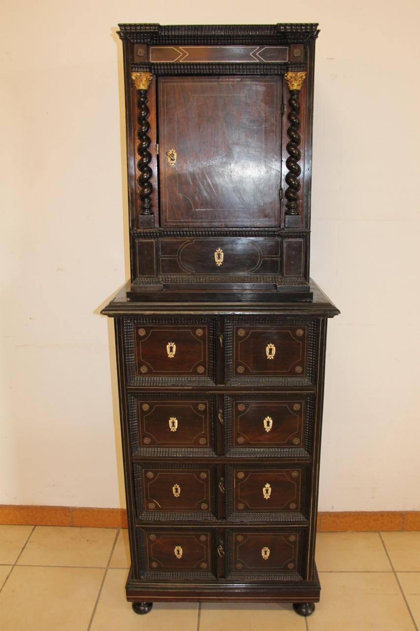 French 17th Century Cabinet in Rosewood and Tin Fillet For Sale