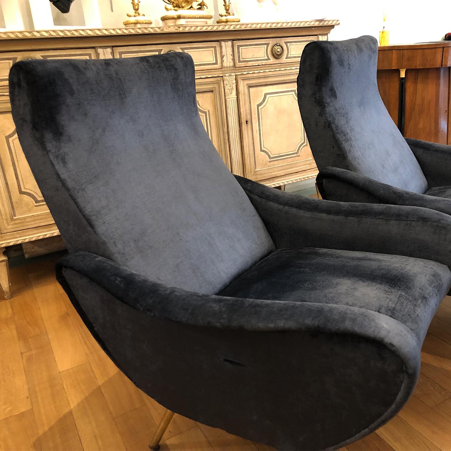 20th Century Couple Armchairs Bluegray Velvet 1960 Italian Design For Sale 6