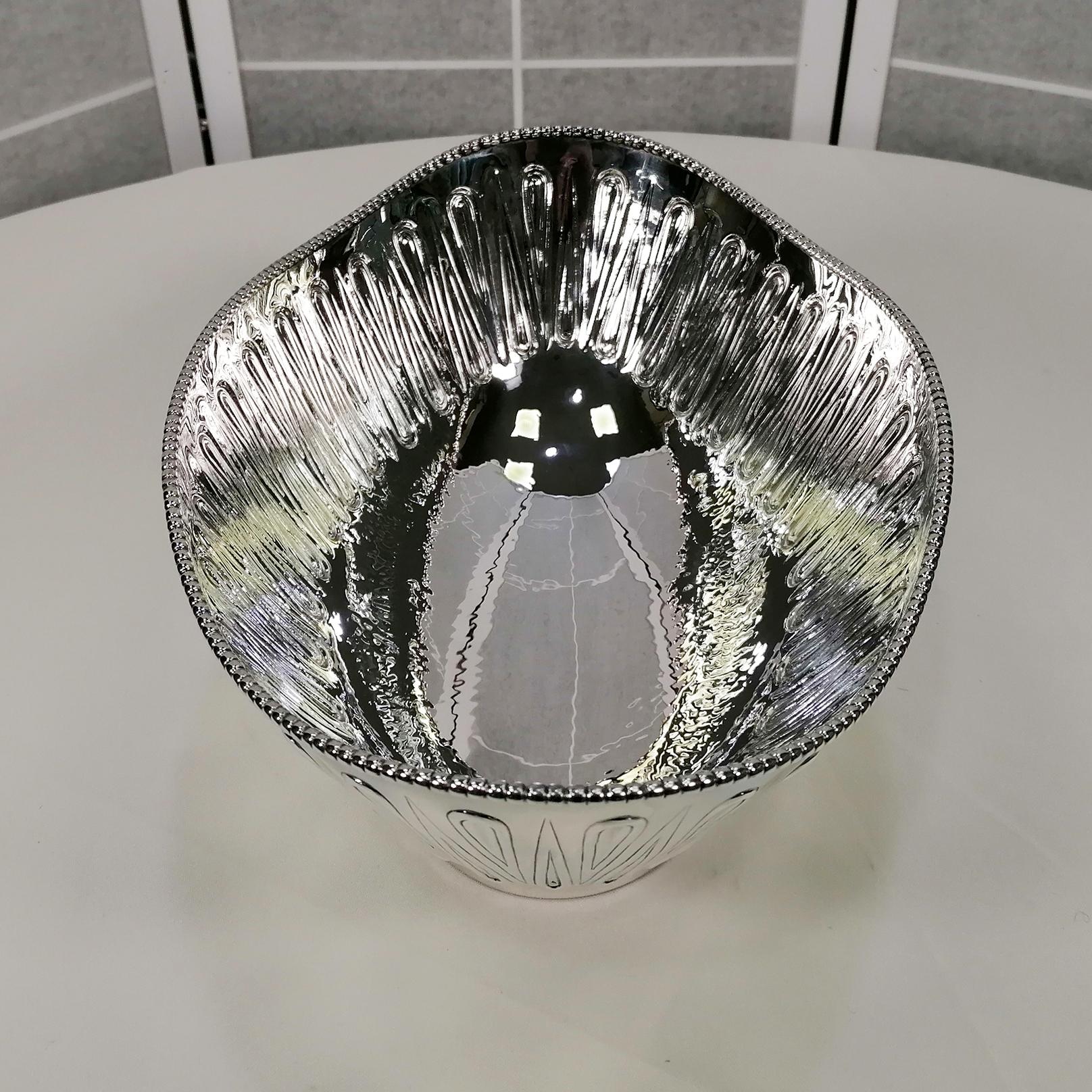 XX Centiry Italian Solid 800 Silver Centrepiece - Jatte For Sale 8
