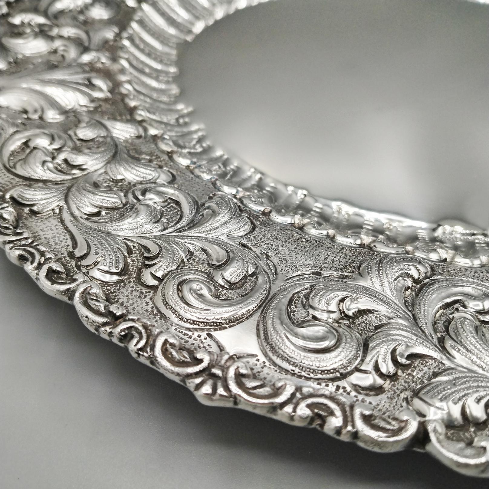 XX Centiry Italian Solid 800 silver dish in Baroque style (Late 20th Century) im Angebot