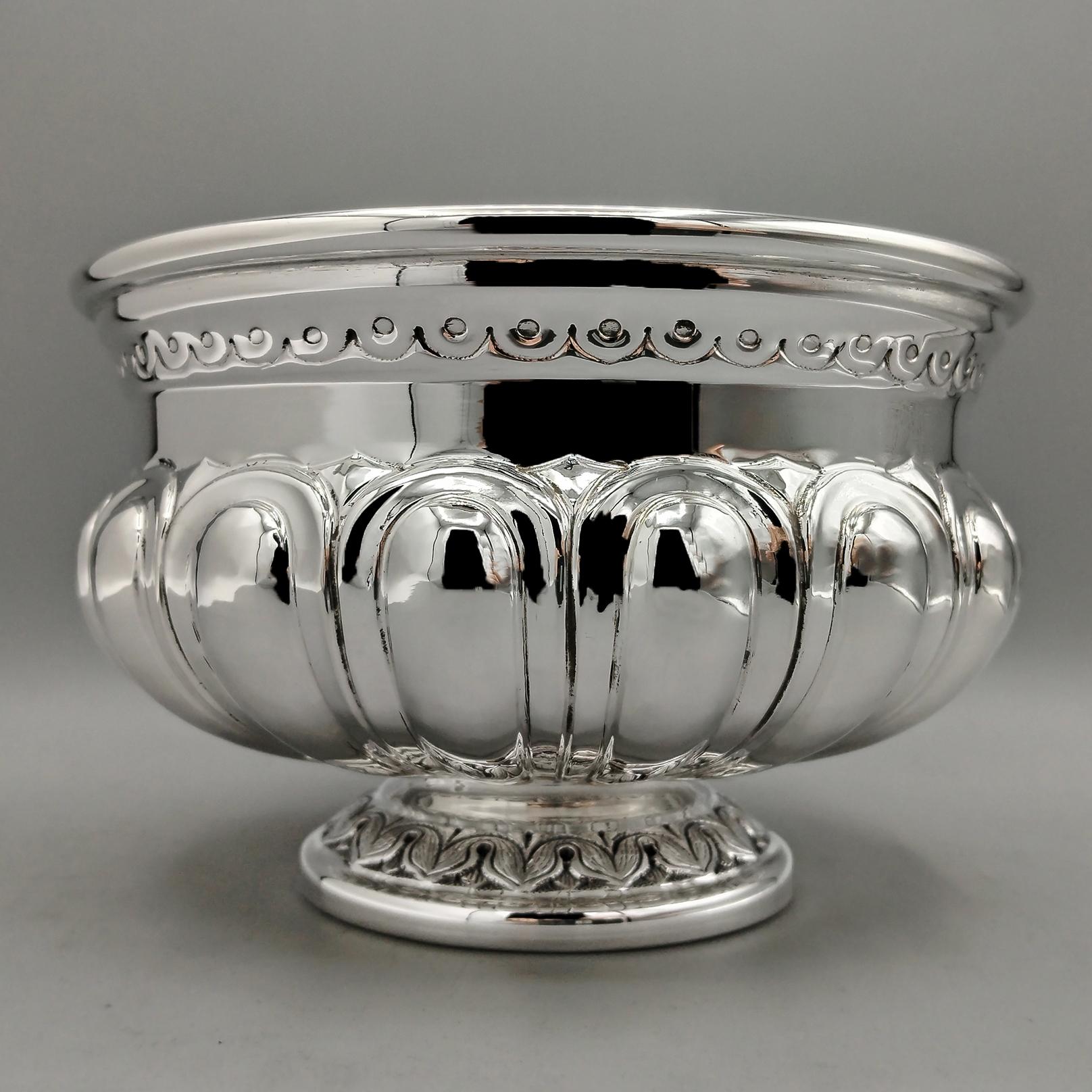 Greco Roman XX Centuiy Italian solid 800 Silver Roman Cup replica For Sale