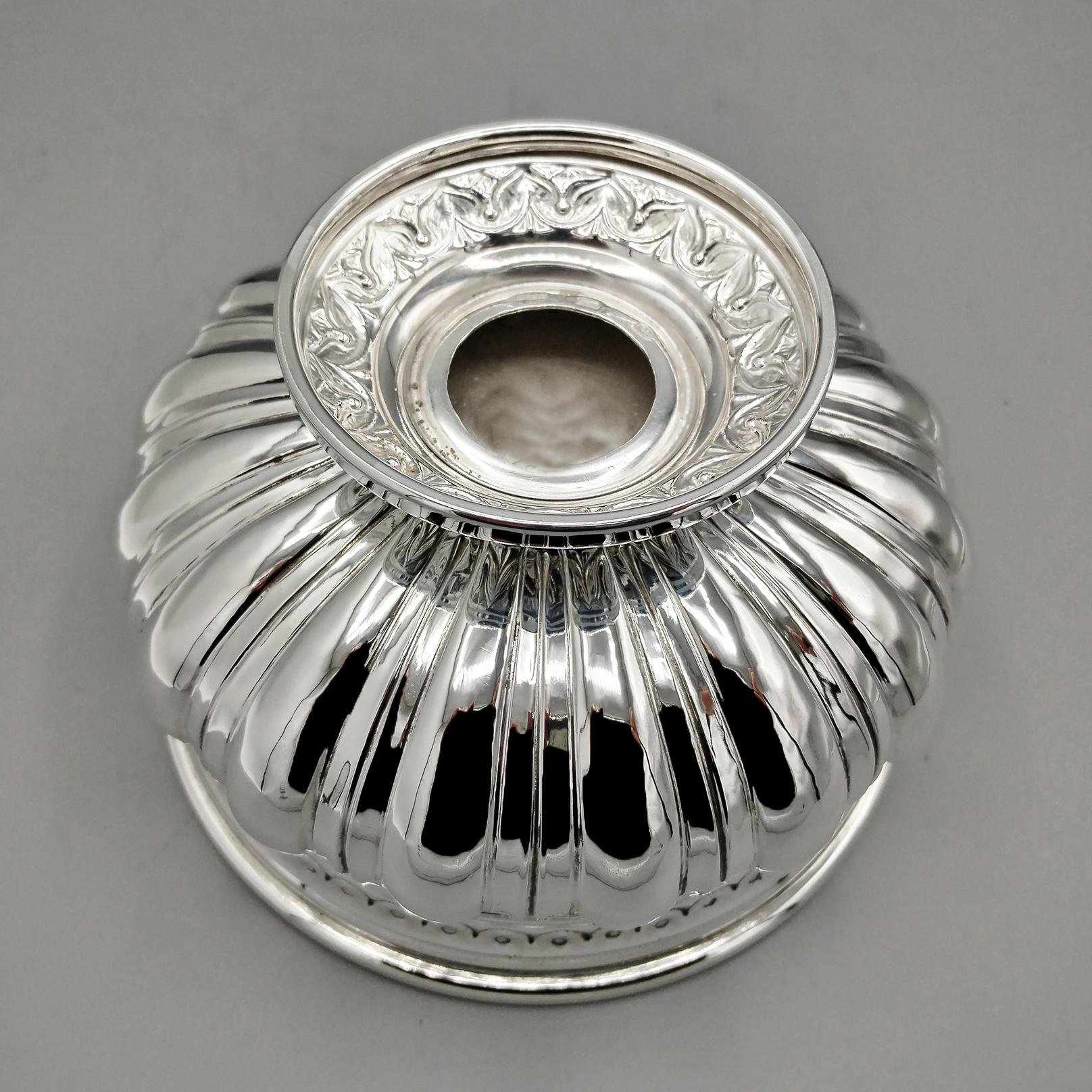 XX Centuiy Italian solid 800 Silver Roman Cup replica For Sale 1