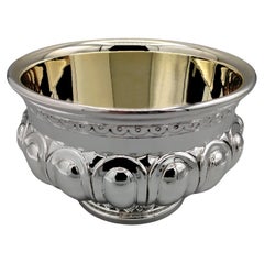 XX Centuiy Italian solid 800 Silver Roman Cup replica