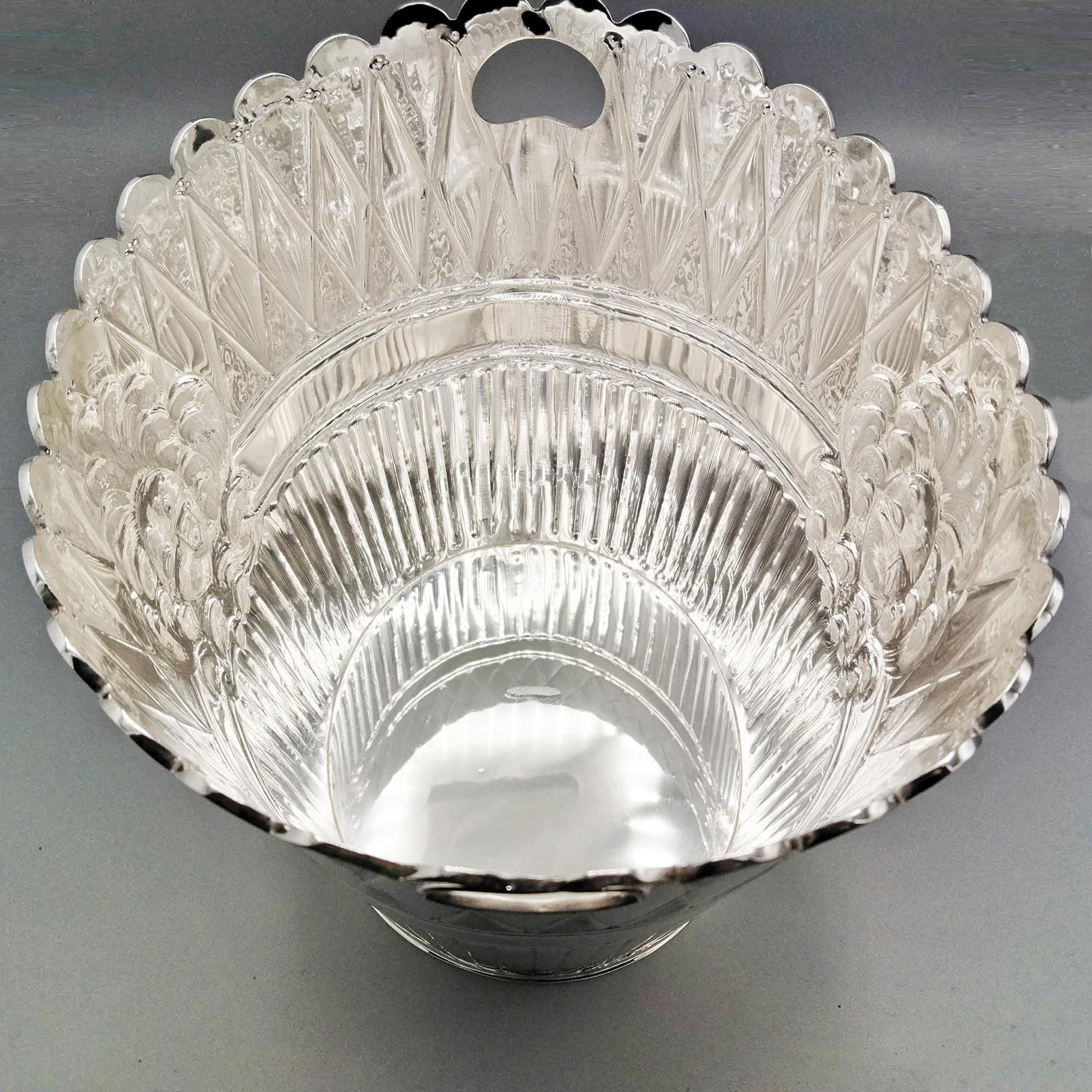 Cubo ovalado italiano del siglo XX de plata de ley maciza para chapagne en venta 3