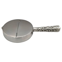 XX Century Italian Solid 800 Silver Ashtray with decorated handle