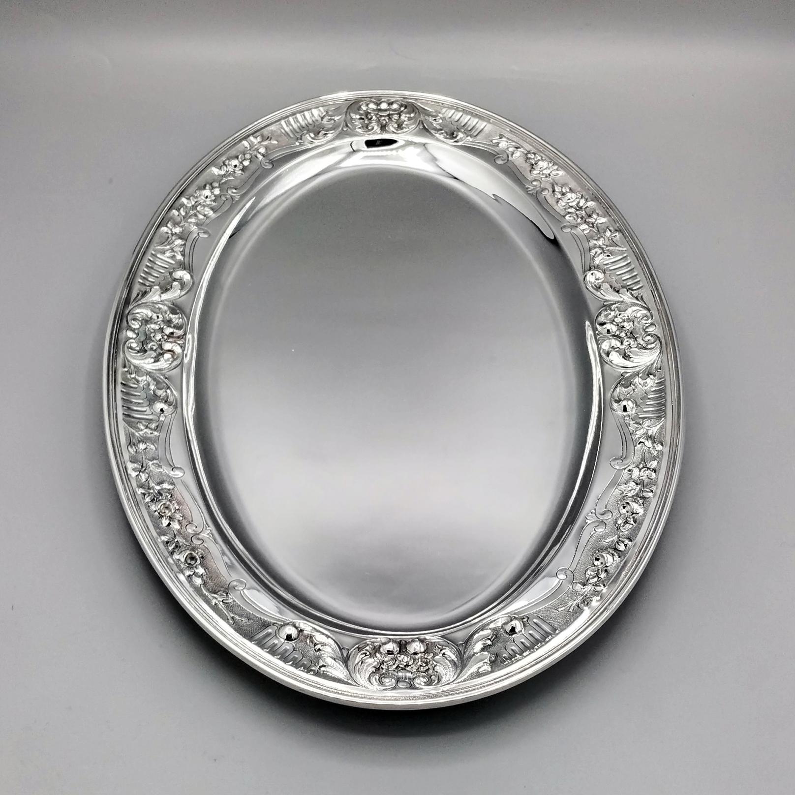 Plato para verduras estilo barroco en plata 800 maciza italiana del siglo XX con bandeja en venta 2